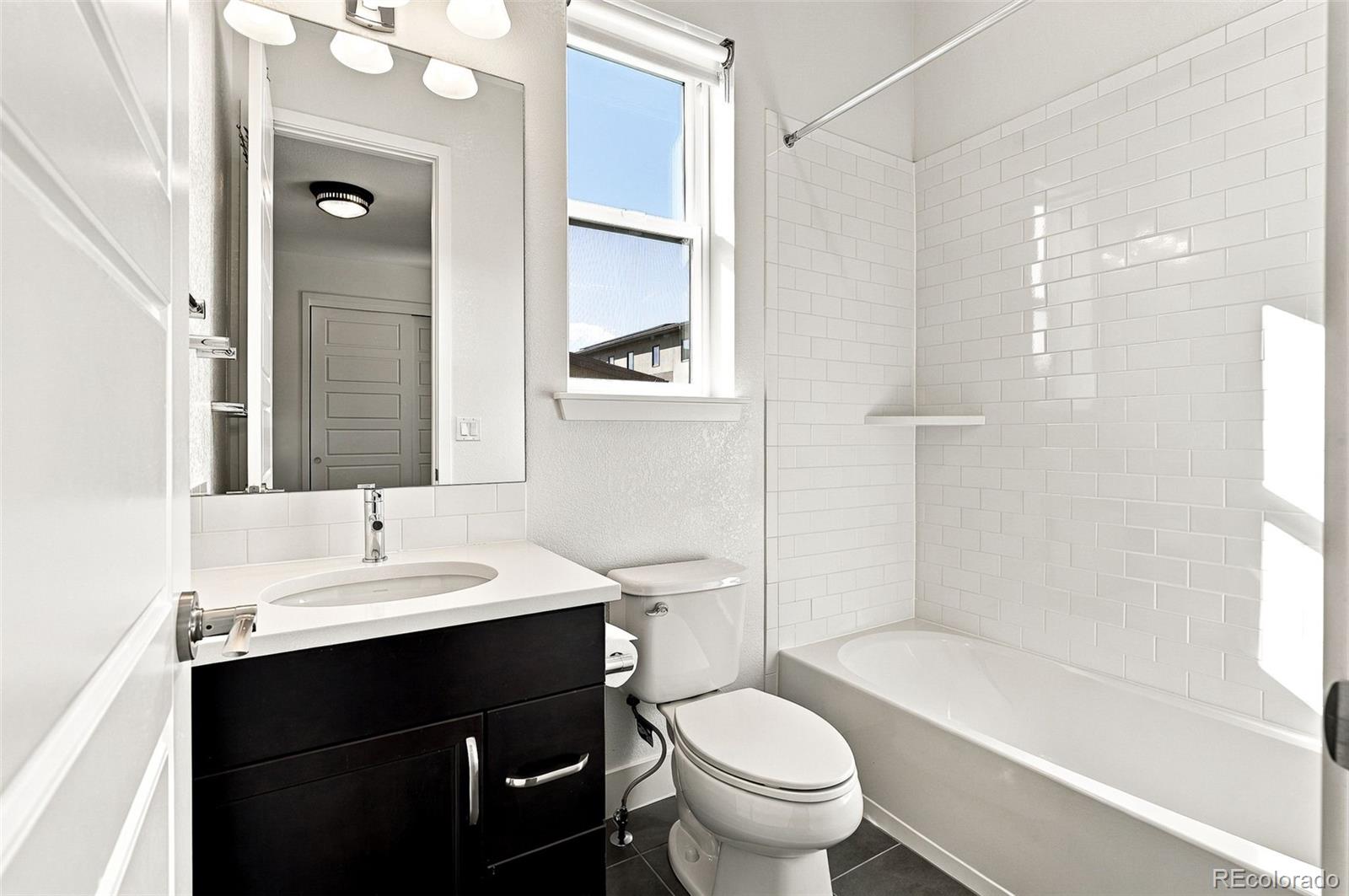 MLS Image #25 for 27 s oneida court,denver, Colorado