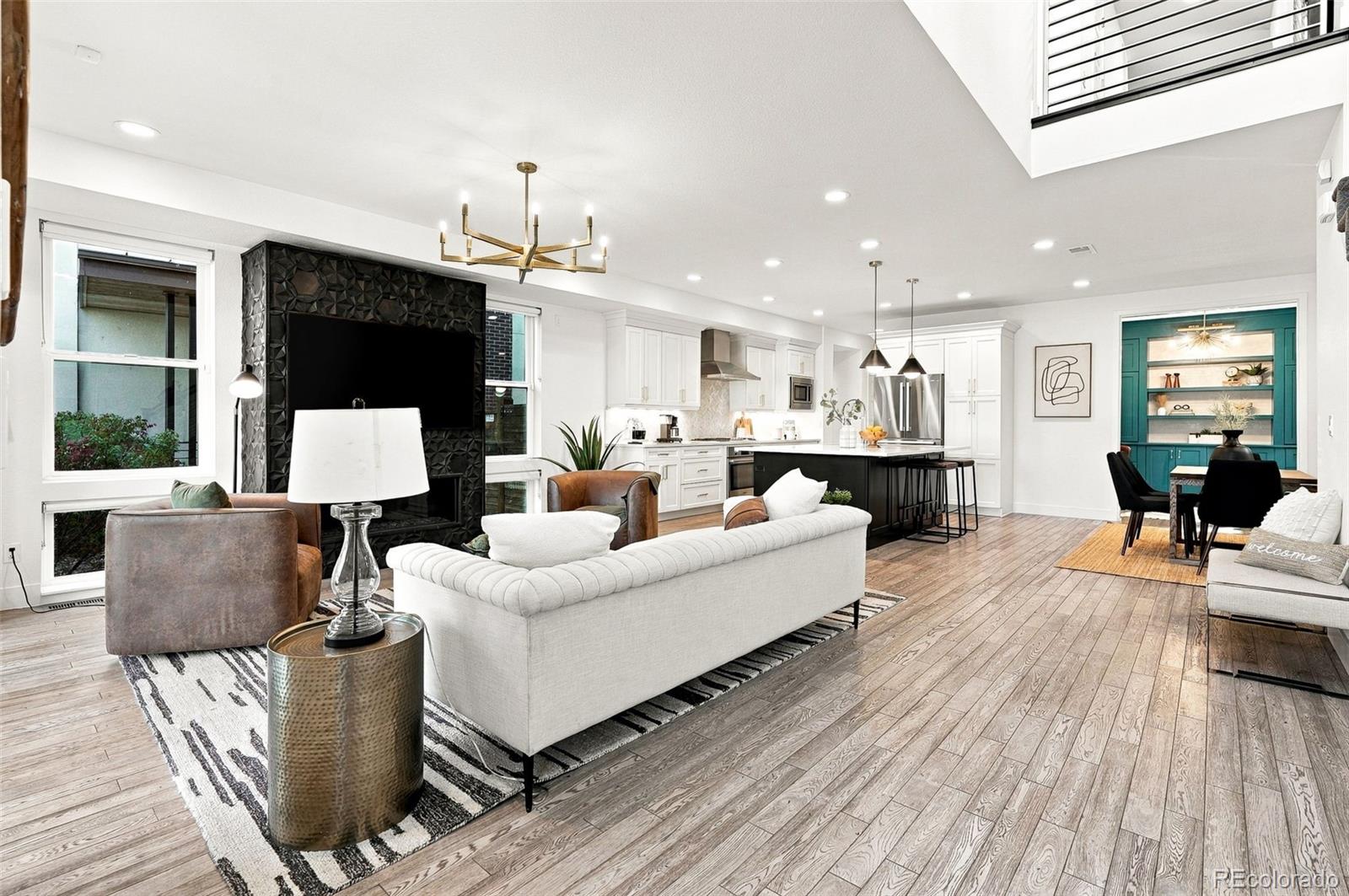 MLS Image #4 for 27 s oneida court,denver, Colorado