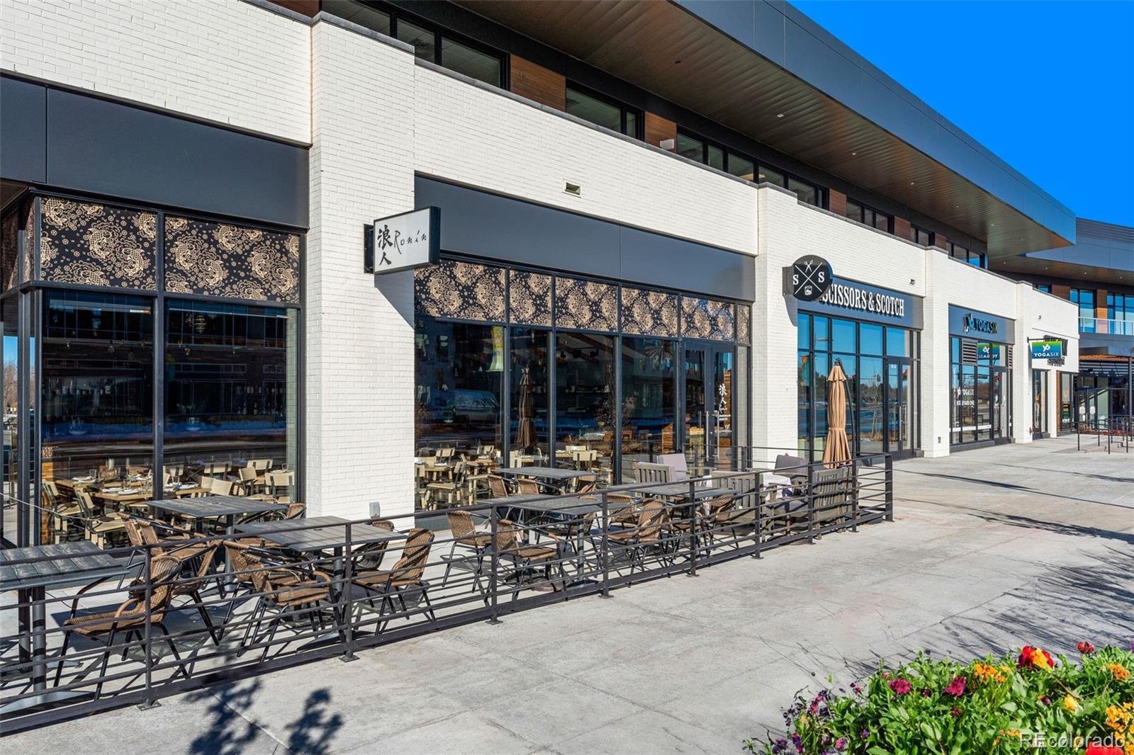MLS Image #42 for 27 s oneida court,denver, Colorado