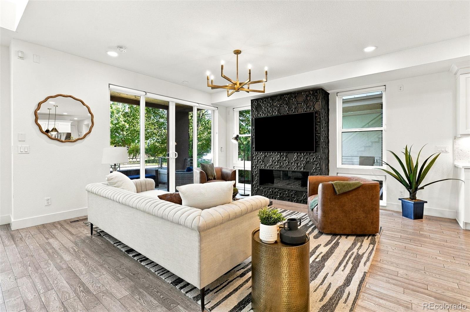 MLS Image #6 for 27 s oneida court,denver, Colorado