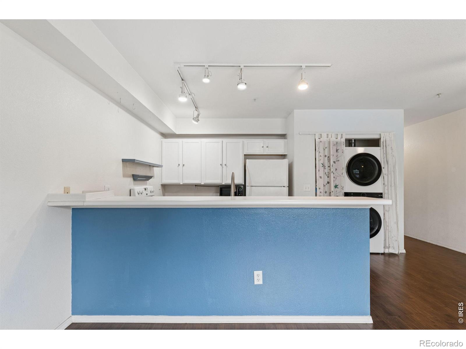 MLS Image #11 for 2610  iris avenue,boulder, Colorado