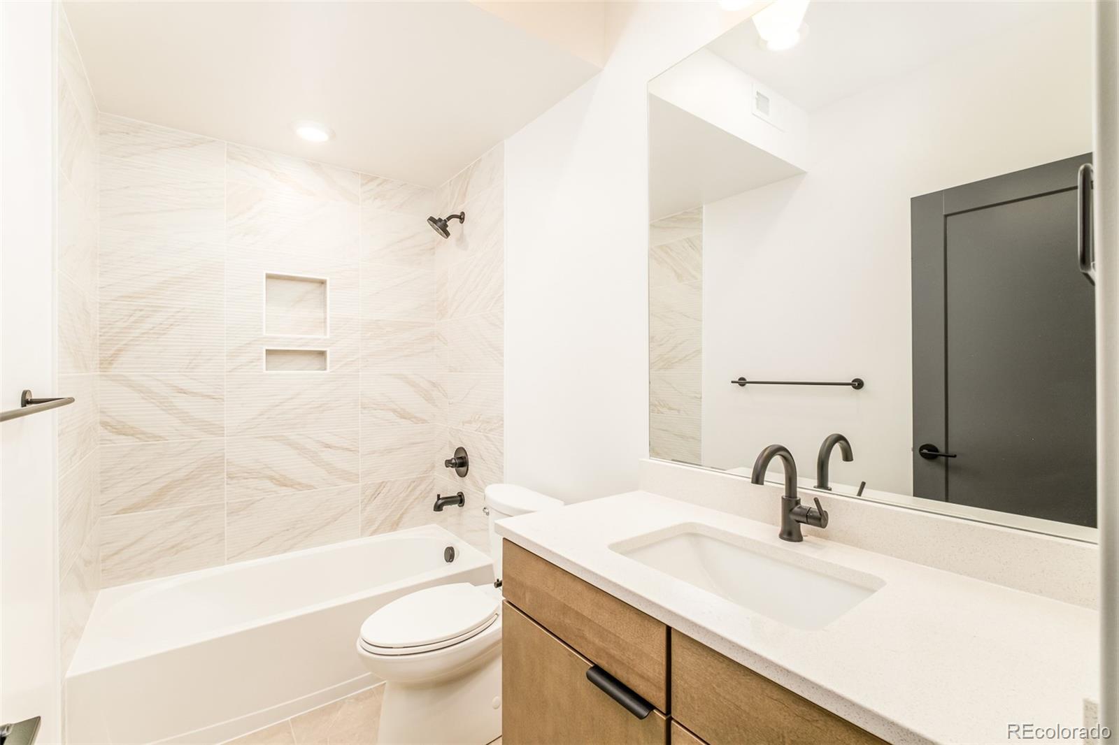 MLS Image #27 for 2417 s lafayette street,denver, Colorado