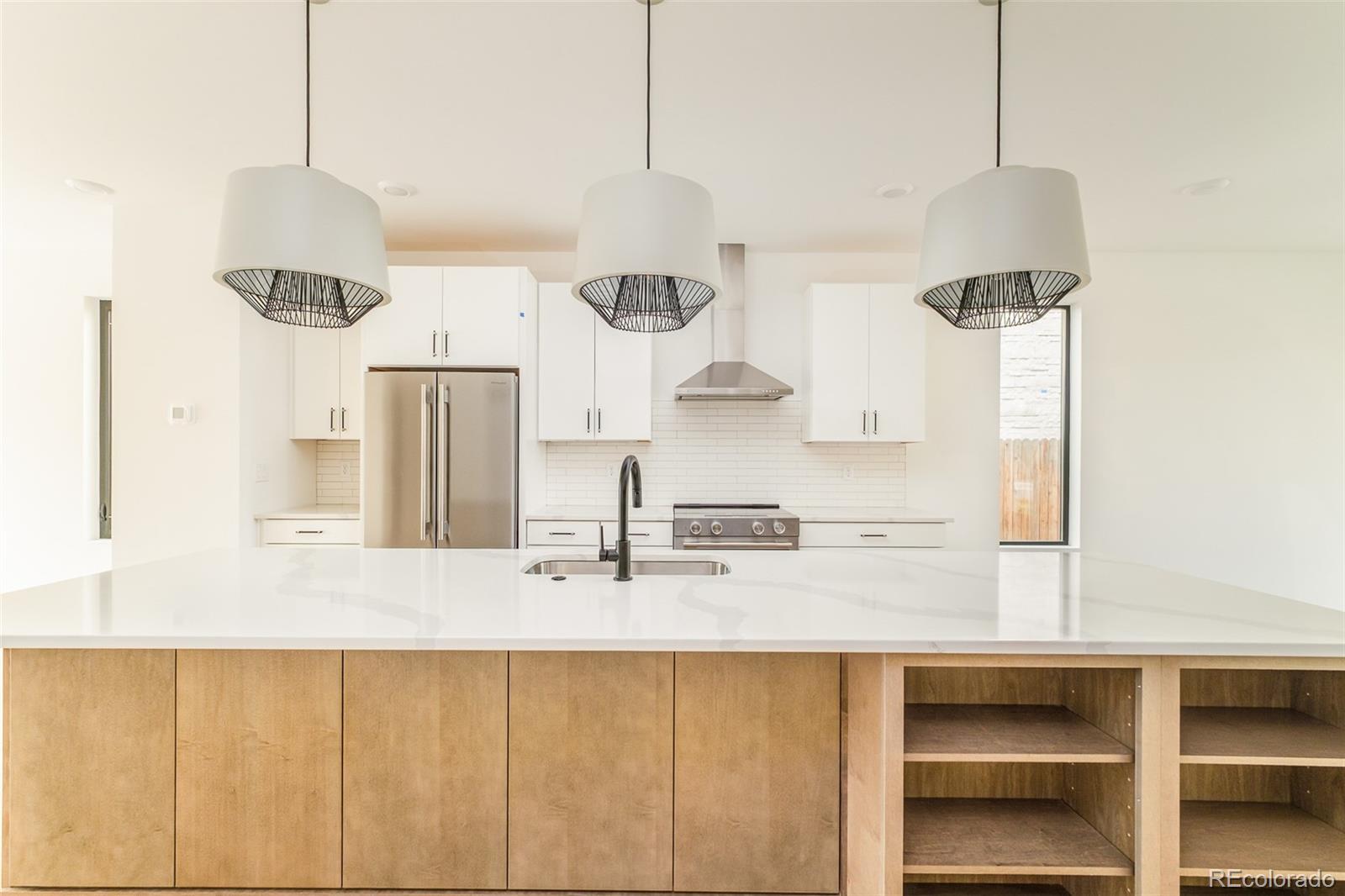 MLS Image #6 for 2417 s lafayette street,denver, Colorado