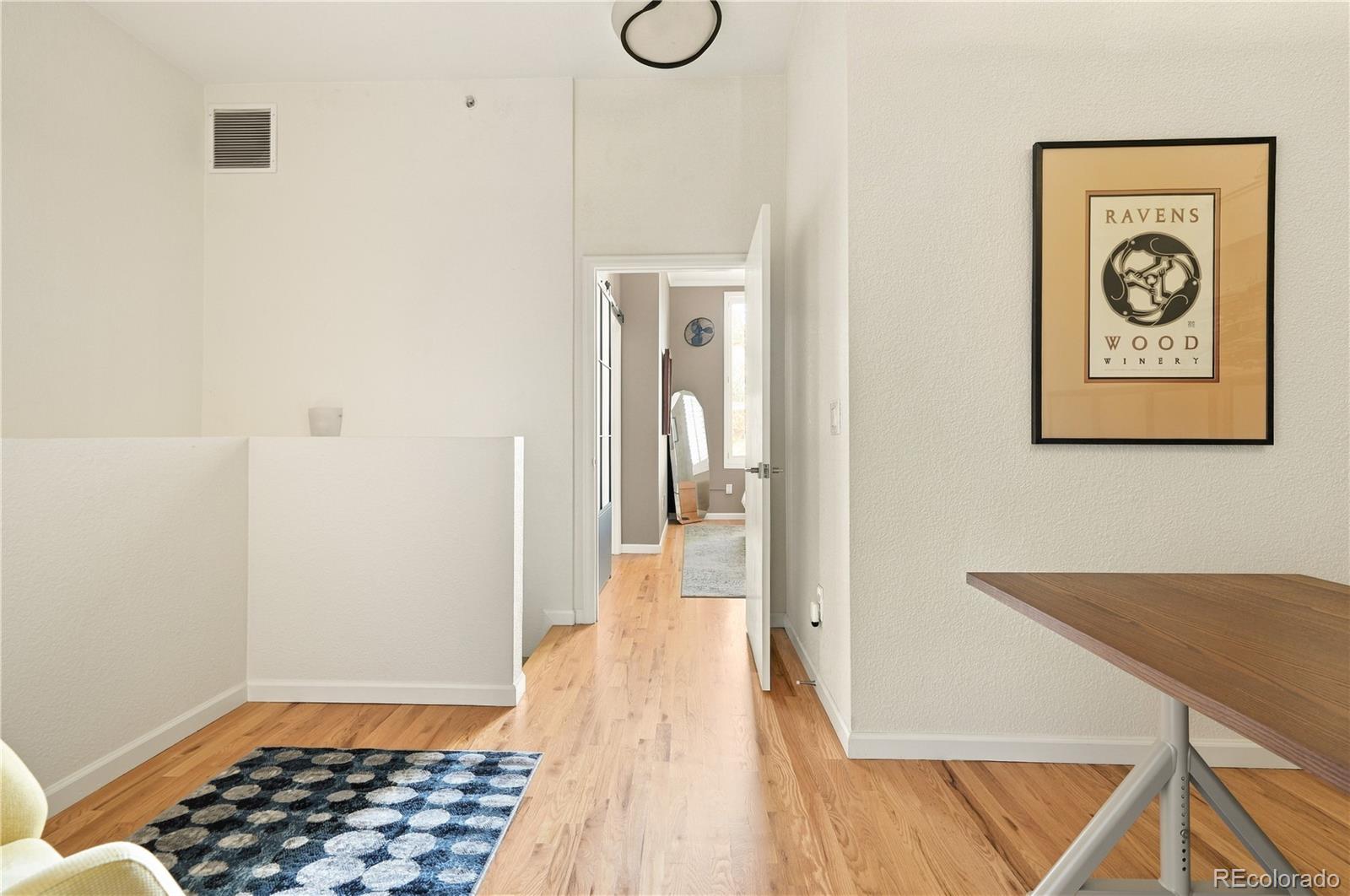MLS Image #17 for 275  rampart way,denver, Colorado