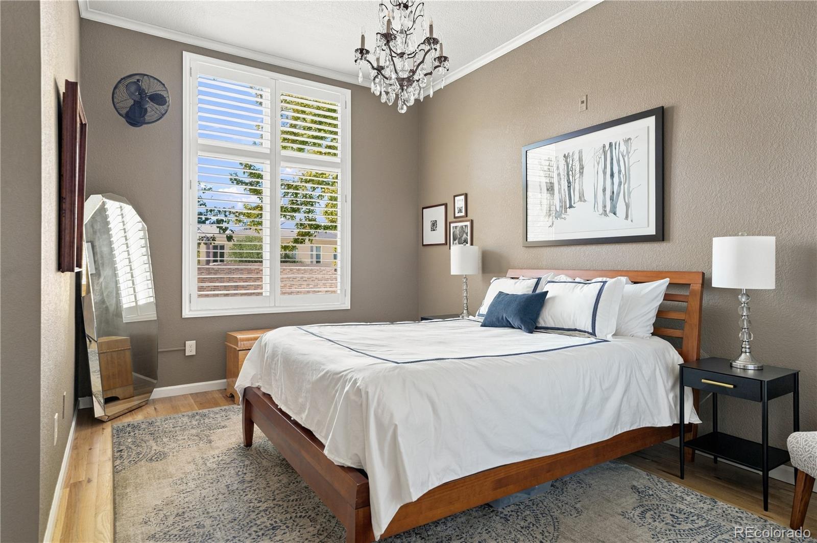 MLS Image #19 for 275  rampart way,denver, Colorado