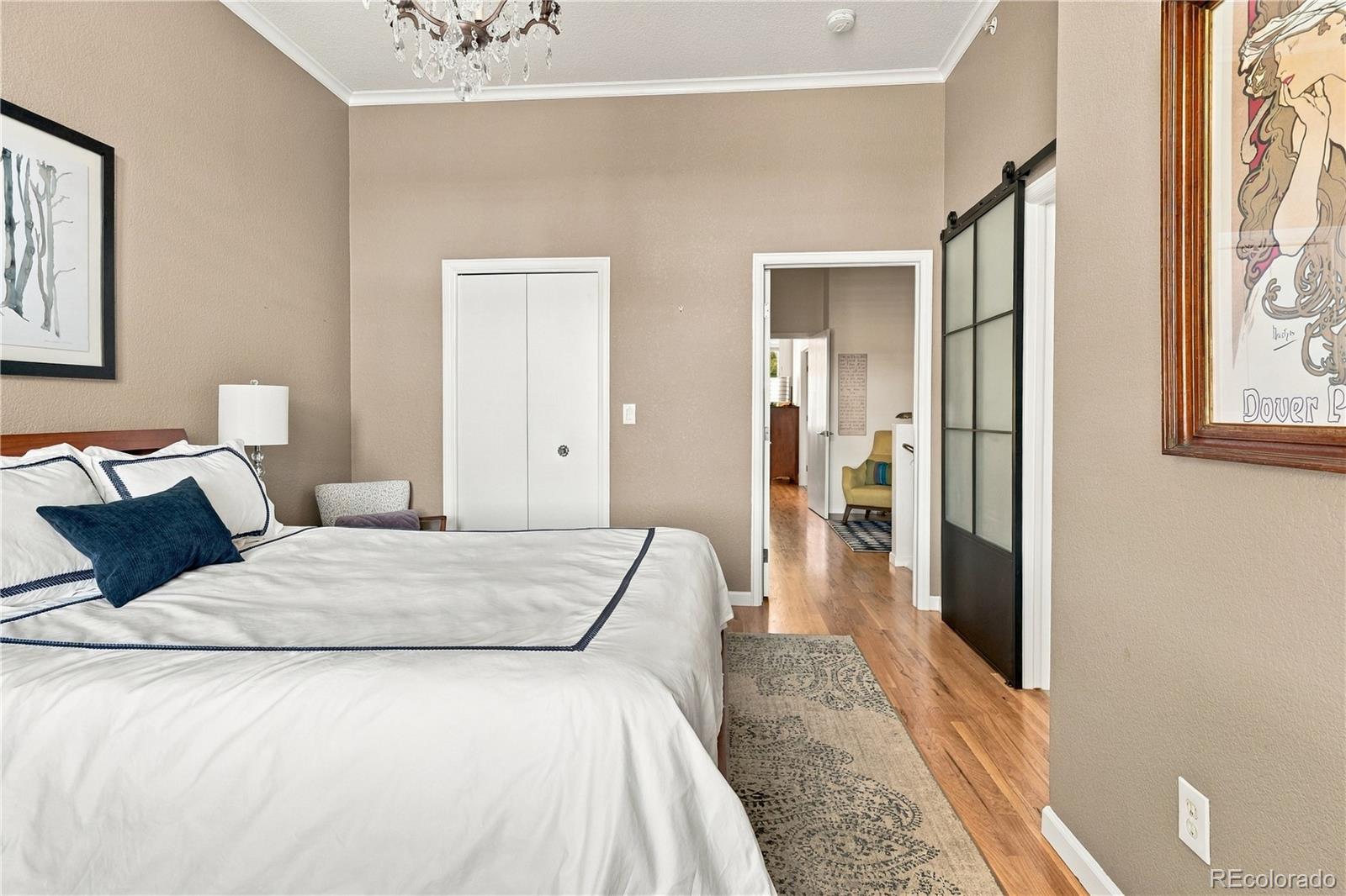 MLS Image #20 for 275  rampart way,denver, Colorado