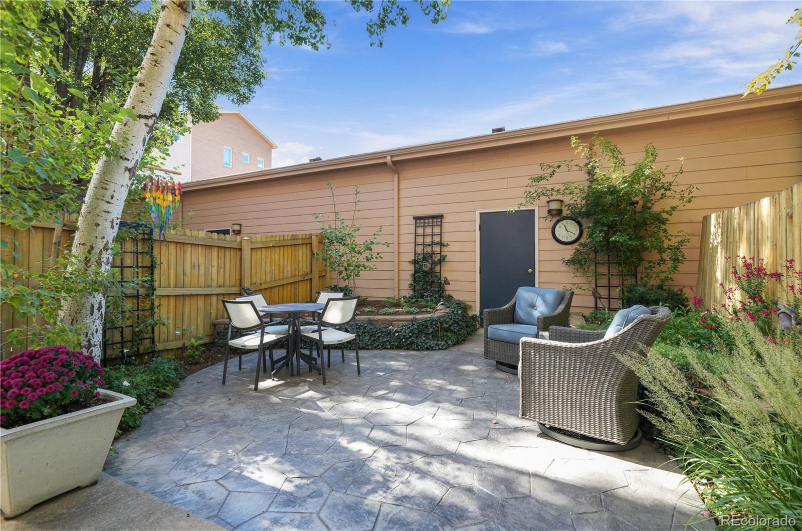 MLS Image #29 for 275  rampart way,denver, Colorado