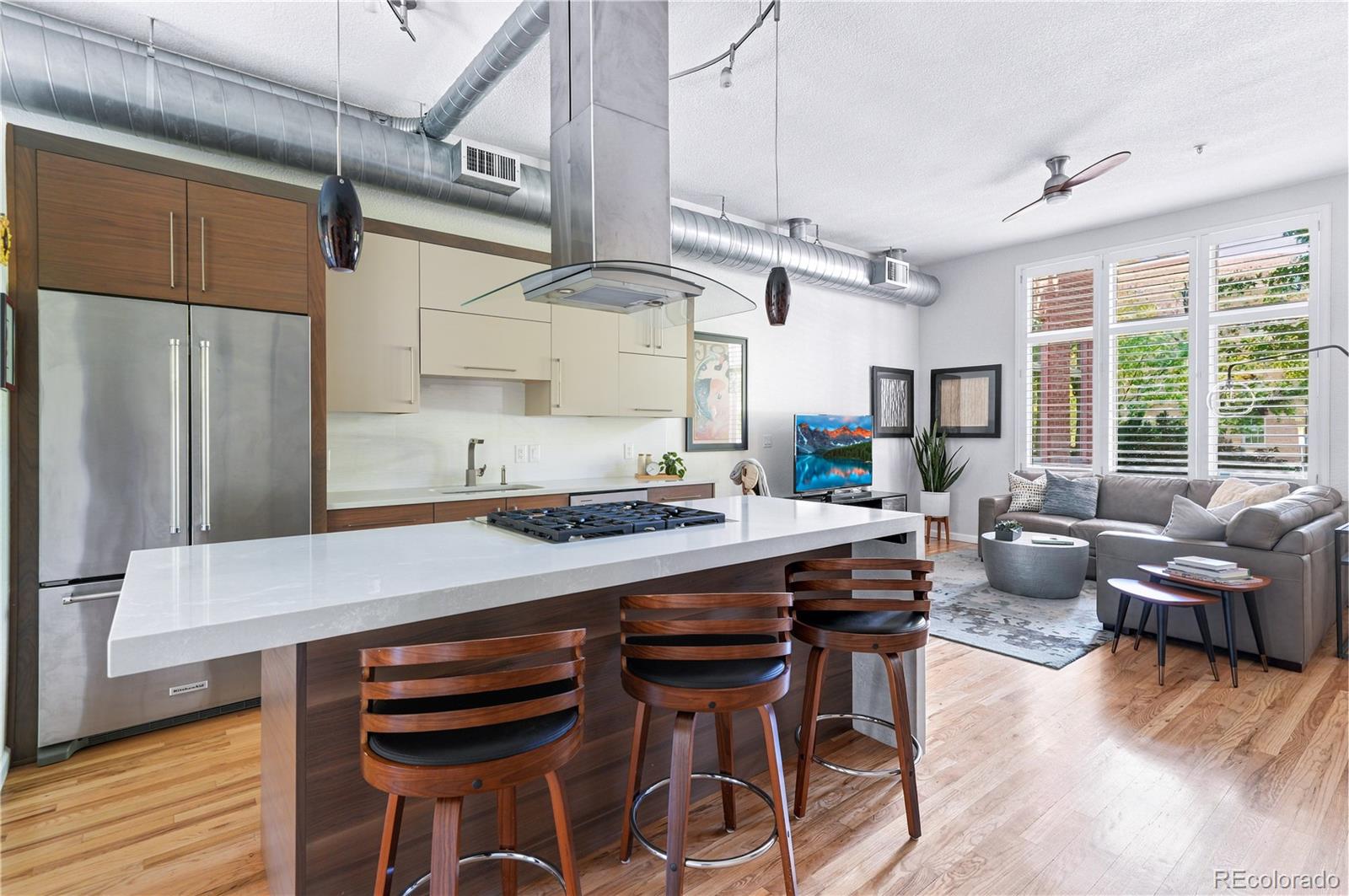 MLS Image #7 for 275  rampart way,denver, Colorado