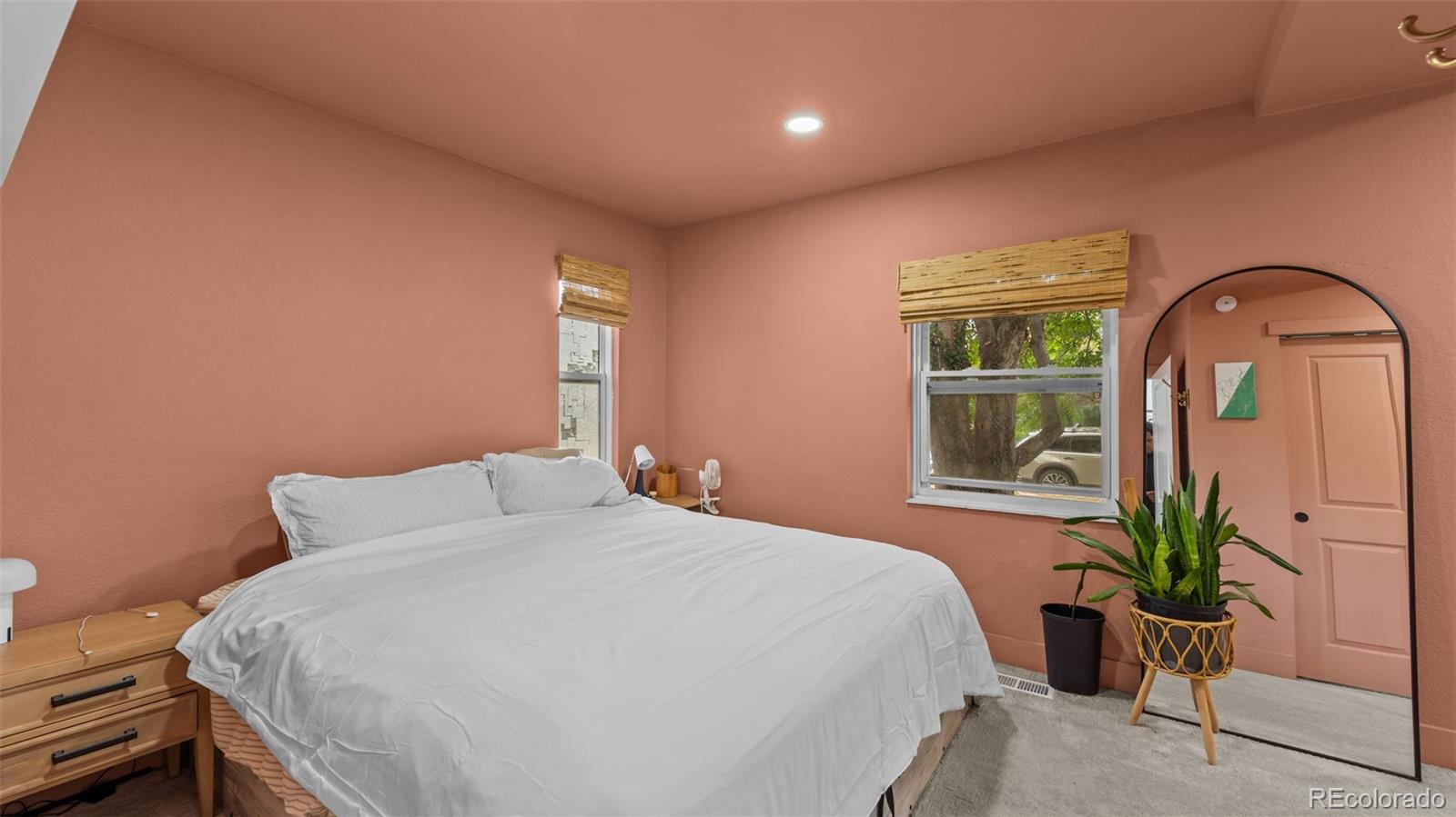 MLS Image #11 for 1380  trenton street,denver, Colorado