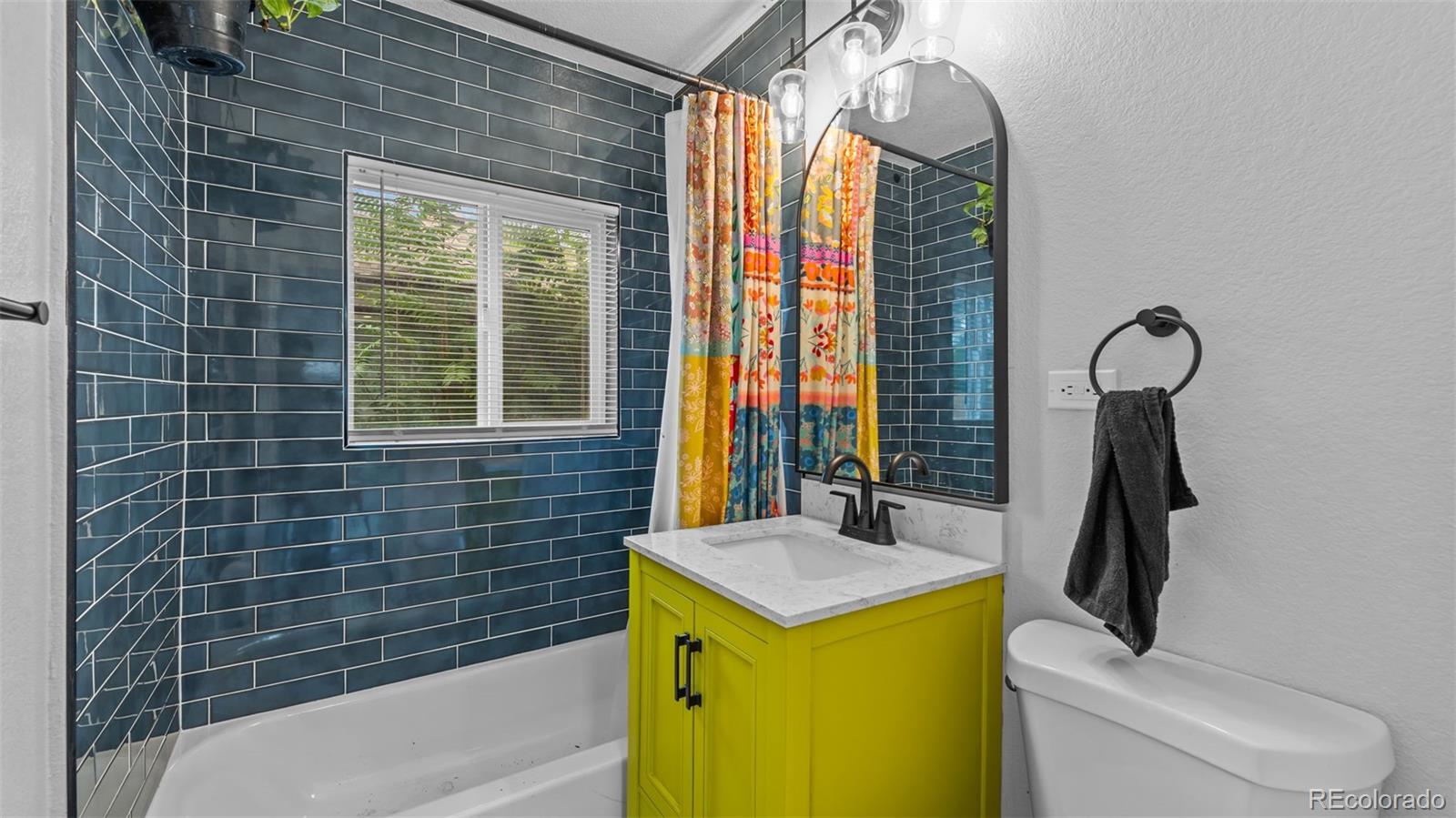 MLS Image #16 for 1380  trenton street,denver, Colorado