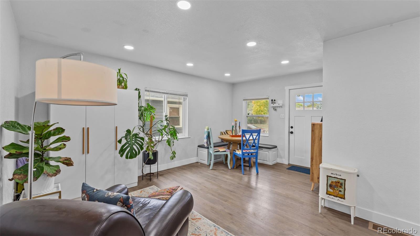 MLS Image #4 for 1380  trenton street,denver, Colorado