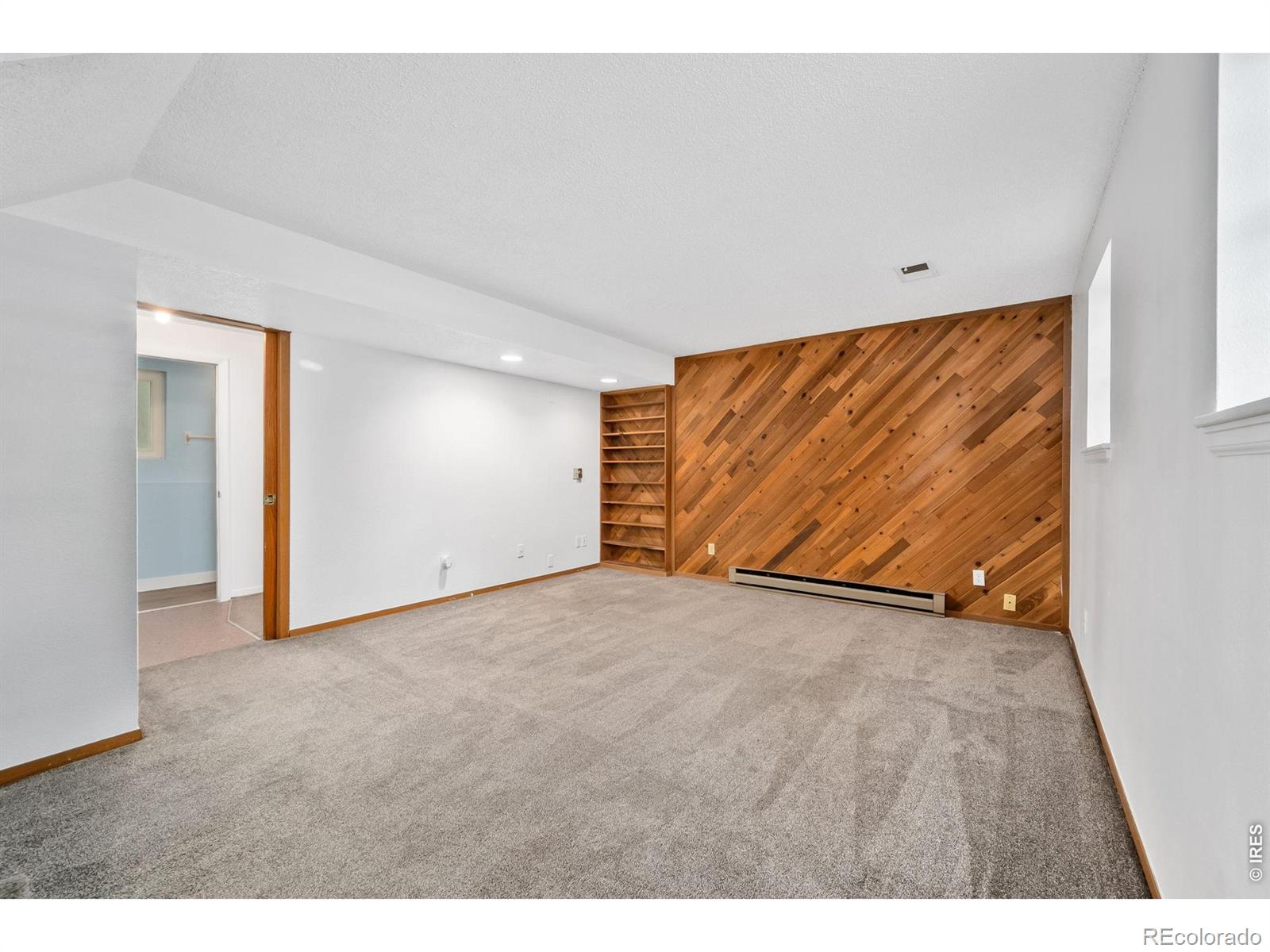 MLS Image #10 for 2418  bowen street,longmont, Colorado