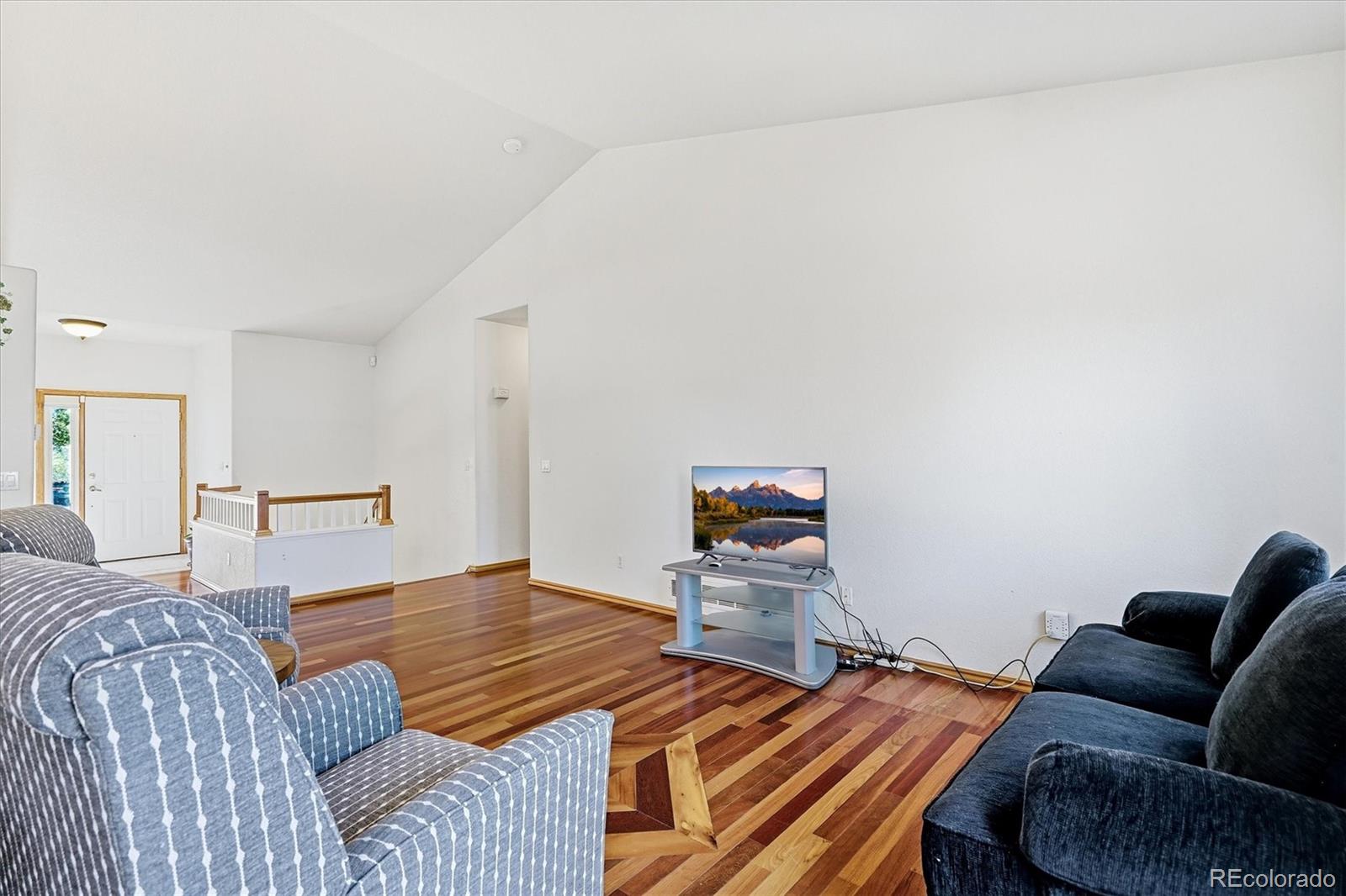 MLS Image #13 for 9103 w capri avenue,littleton, Colorado