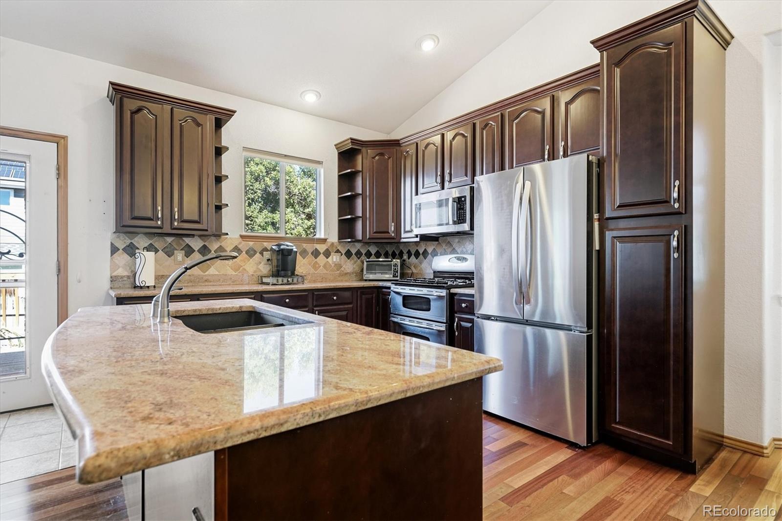 MLS Image #18 for 9103 w capri avenue,littleton, Colorado