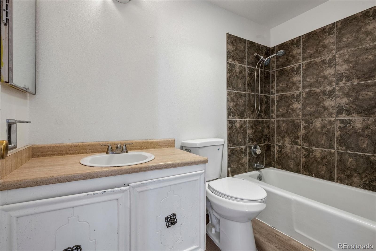 MLS Image #20 for 12980  andrews drive,denver, Colorado