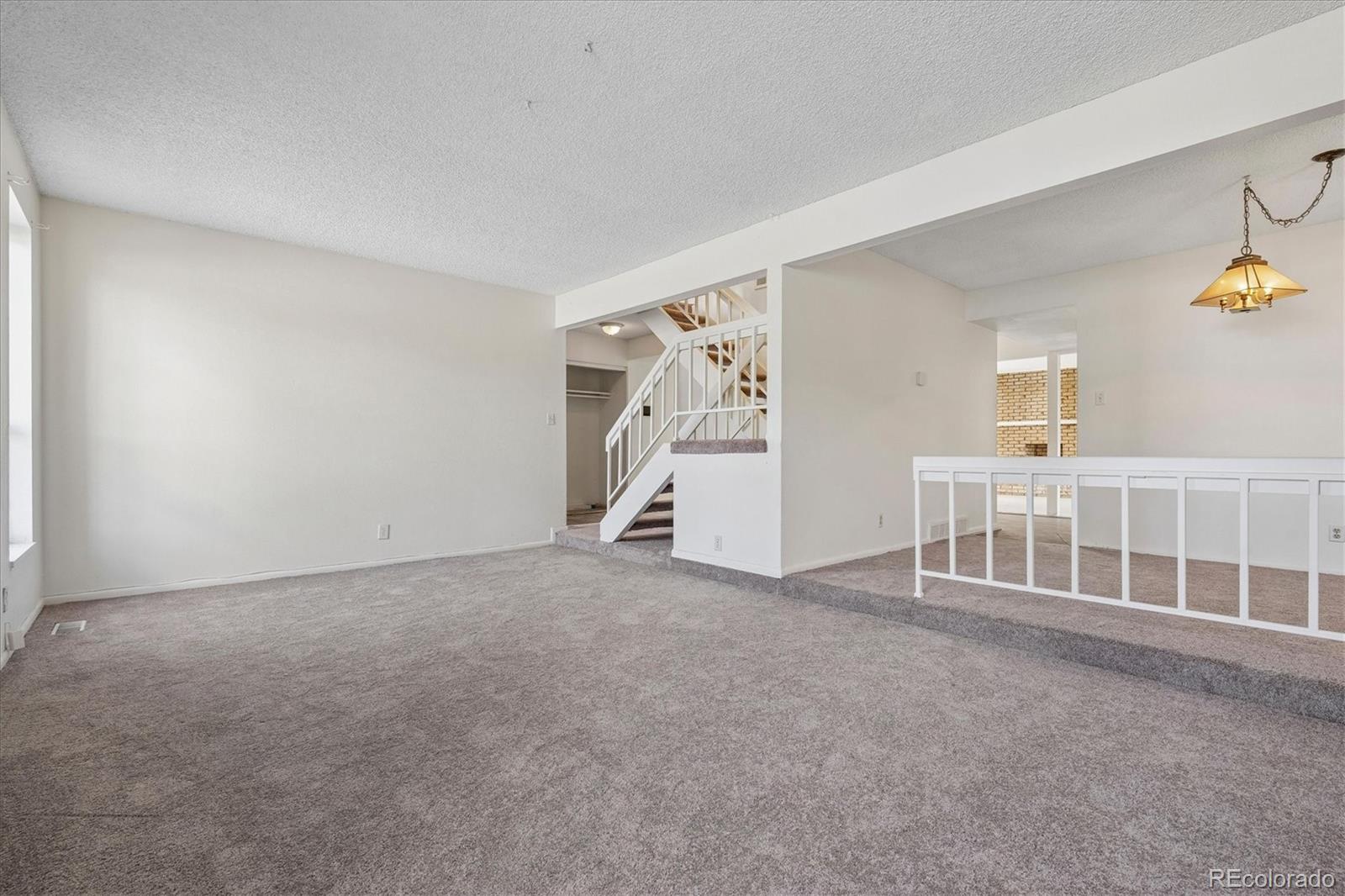 MLS Image #4 for 12980  andrews drive,denver, Colorado