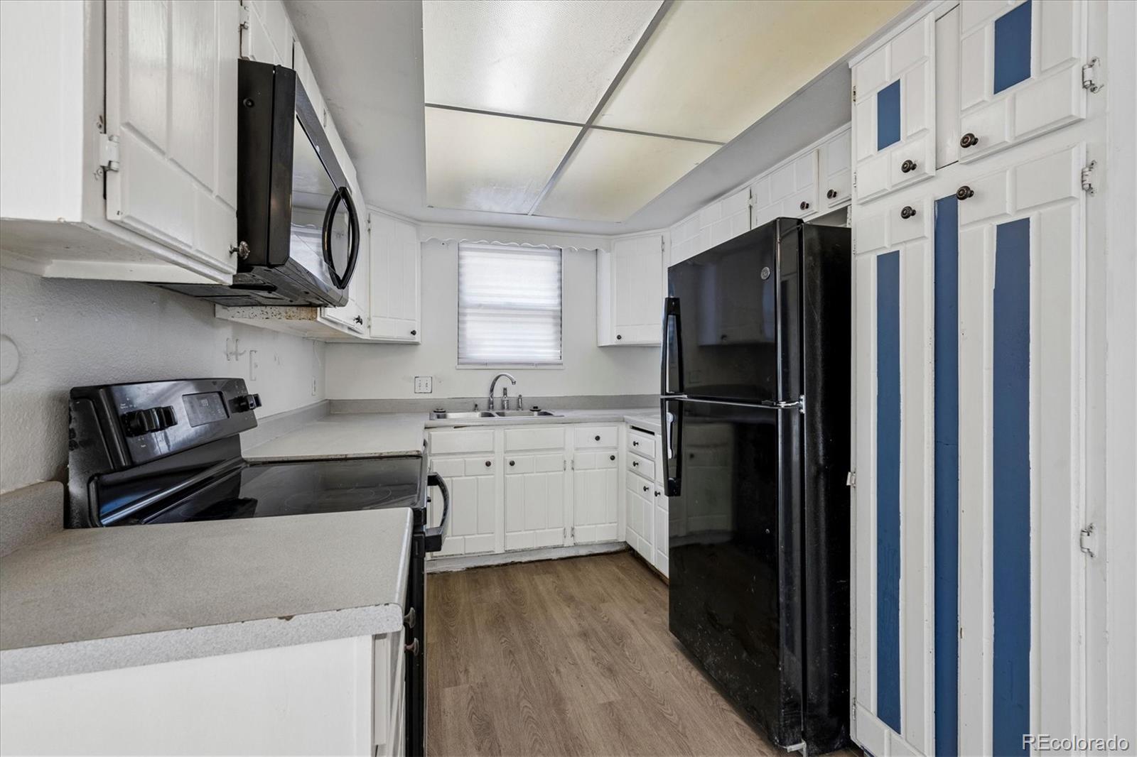 MLS Image #8 for 12980  andrews drive,denver, Colorado