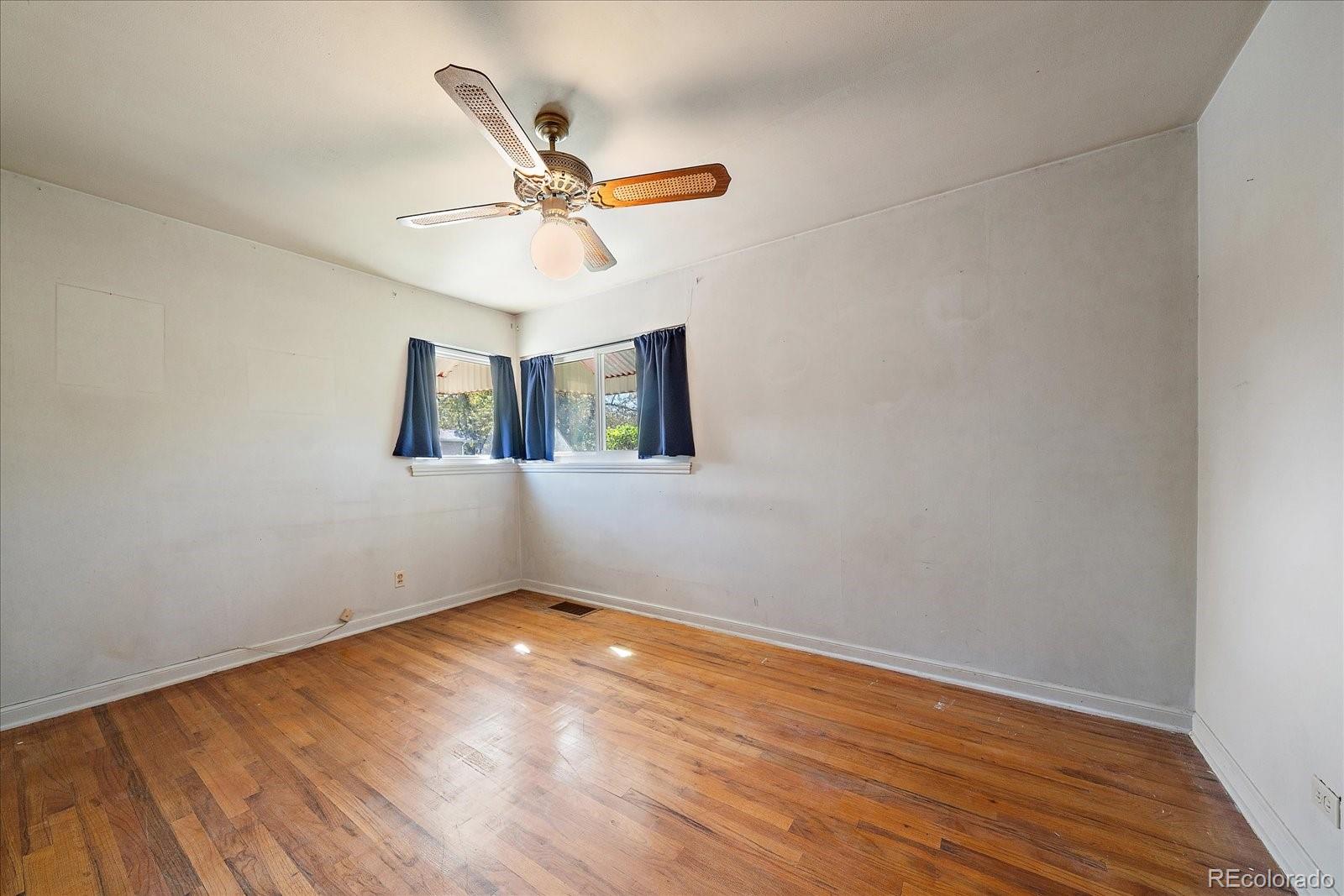 MLS Image #10 for 1100  lansing street,aurora, Colorado