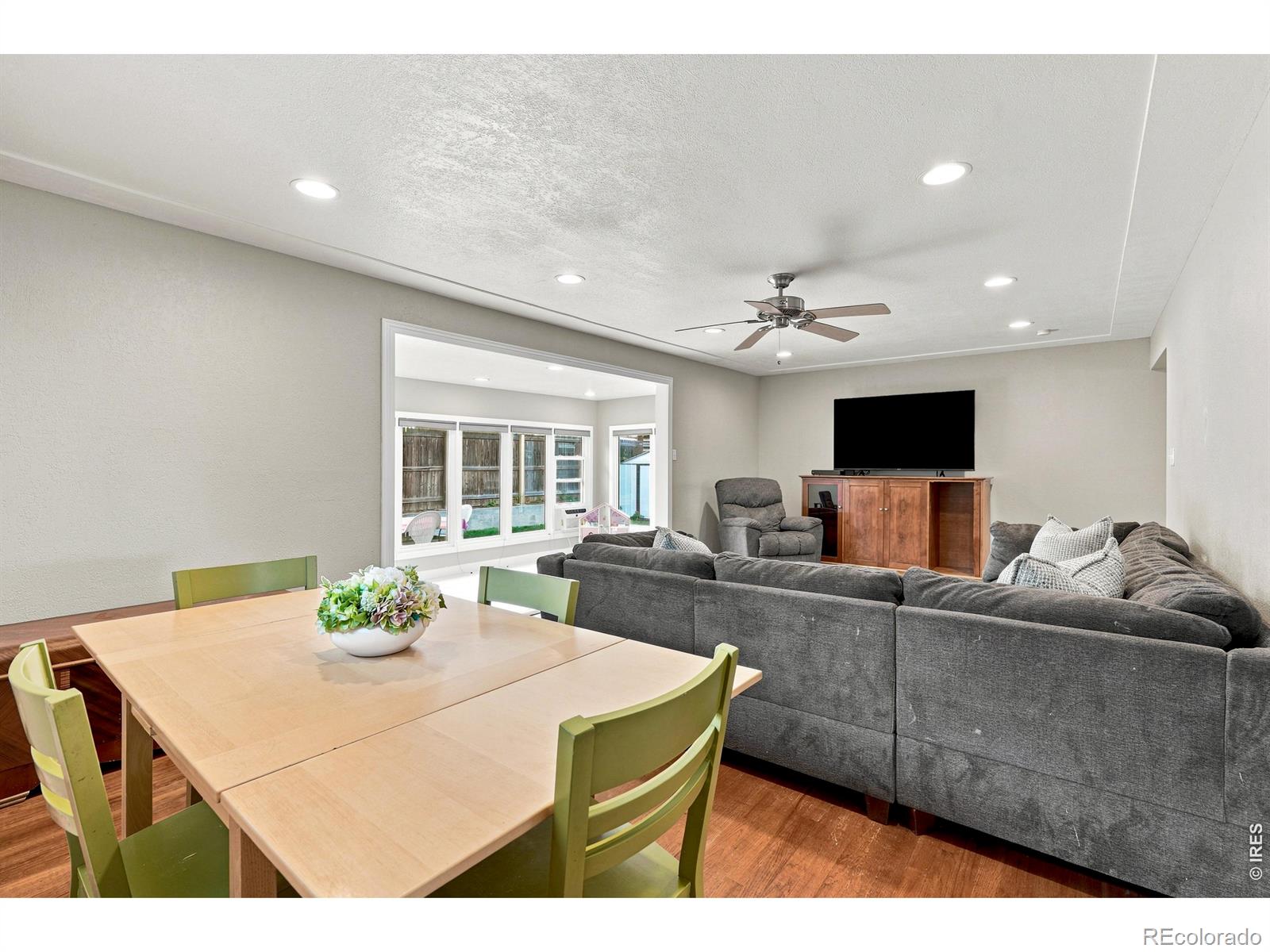 MLS Image #13 for 2717 s osceola way,denver, Colorado