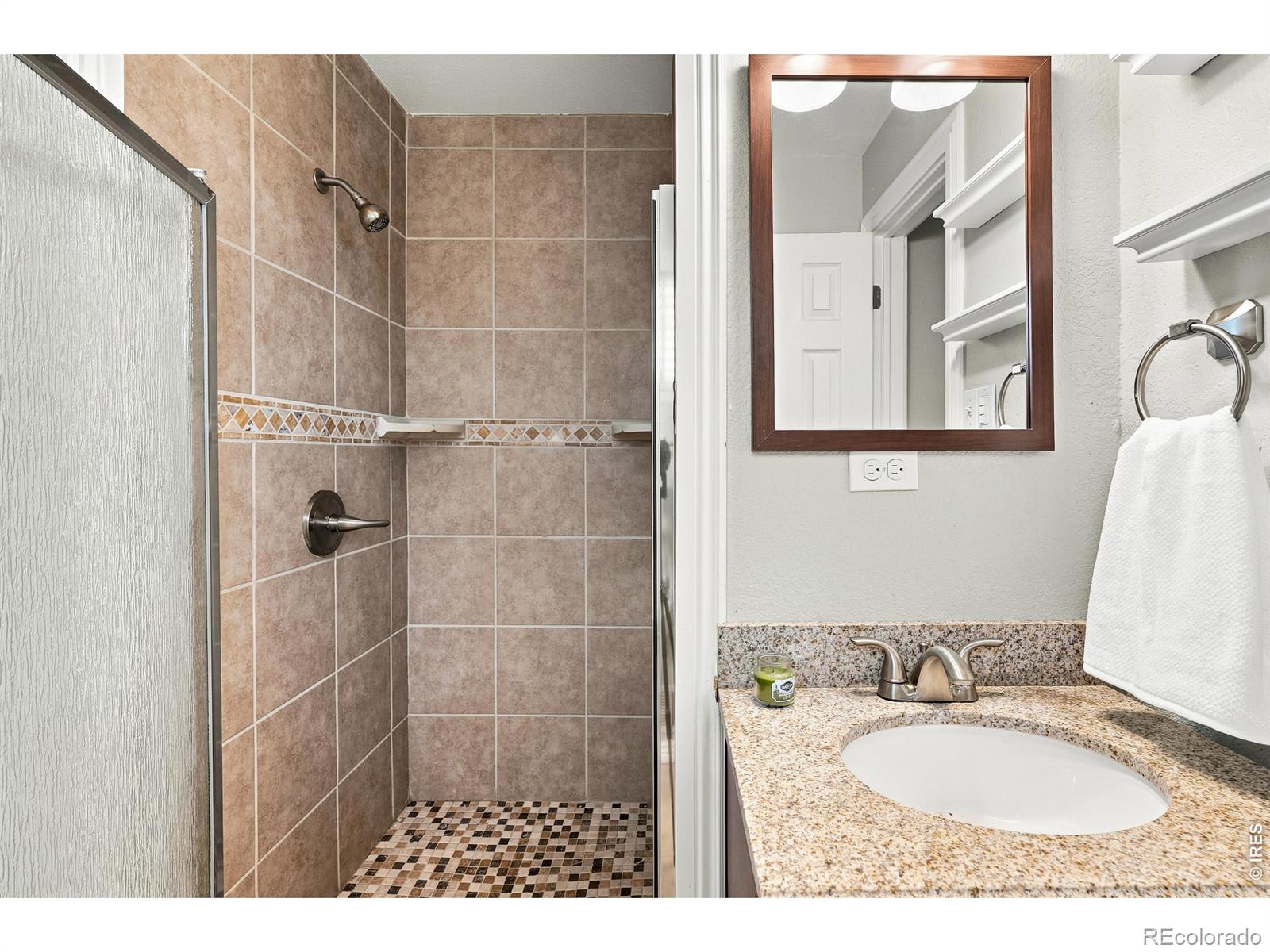 MLS Image #22 for 2717 s osceola way,denver, Colorado