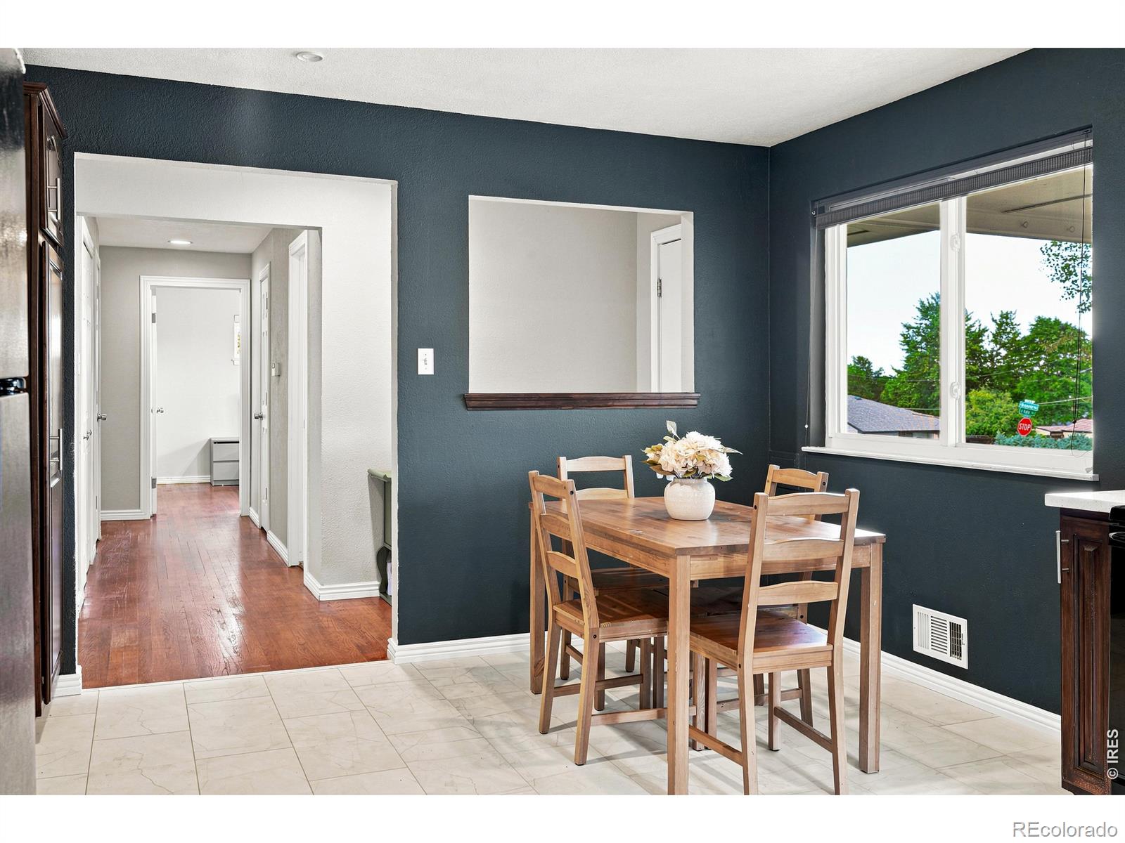 MLS Image #7 for 2717 s osceola way,denver, Colorado