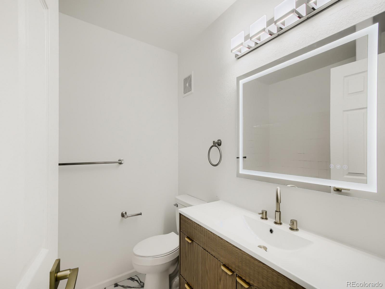 MLS Image #17 for 9468 e florida avenue 2044,denver, Colorado