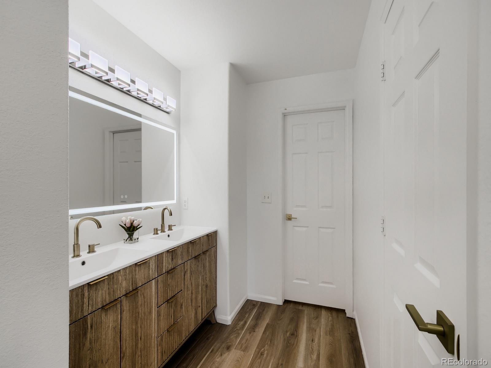 MLS Image #18 for 9468 e florida avenue 2044,denver, Colorado