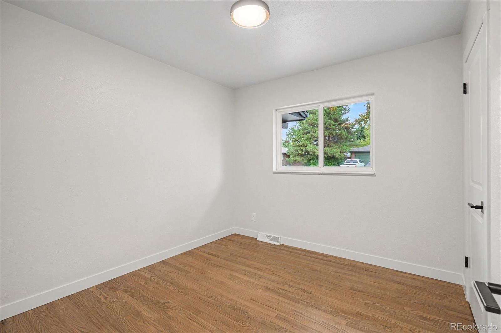 MLS Image #14 for 1714 s vivian court,lakewood, Colorado