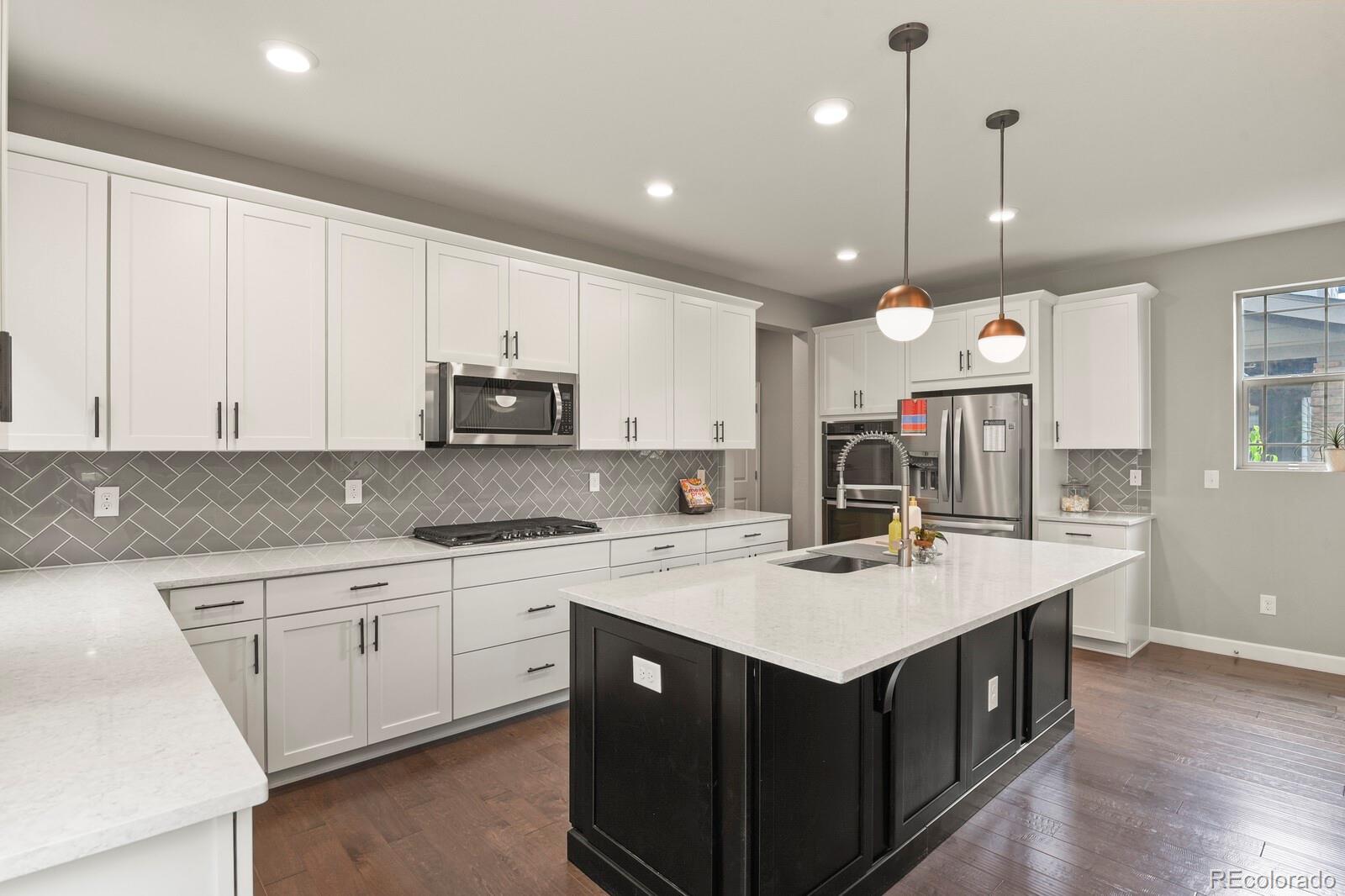 MLS Image #13 for 5841  alton street,denver, Colorado