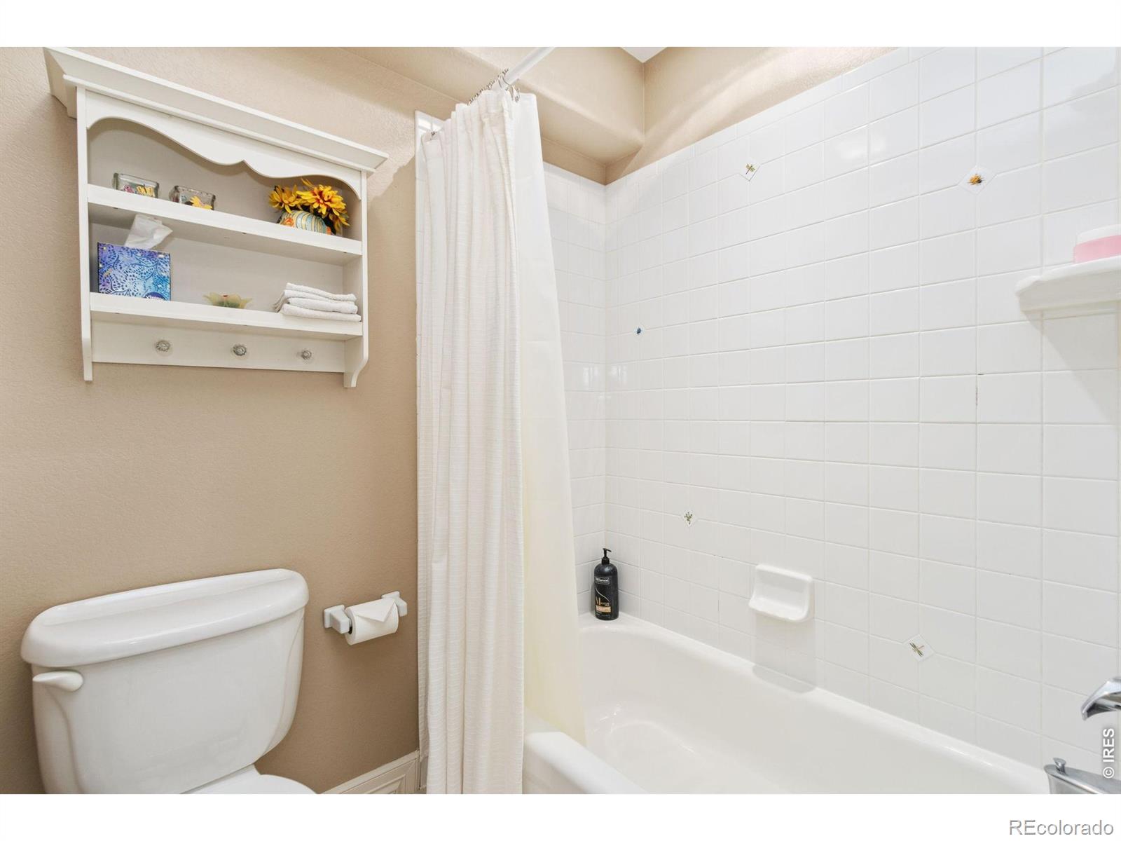 MLS Image #22 for 6038  huntington hills drive,fort collins, Colorado