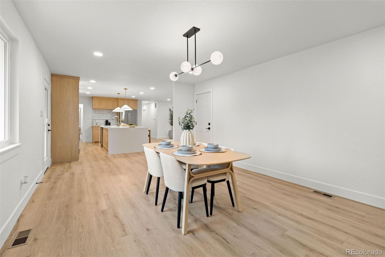 MLS Image #15 for 5051 w geddes circle,littleton, Colorado