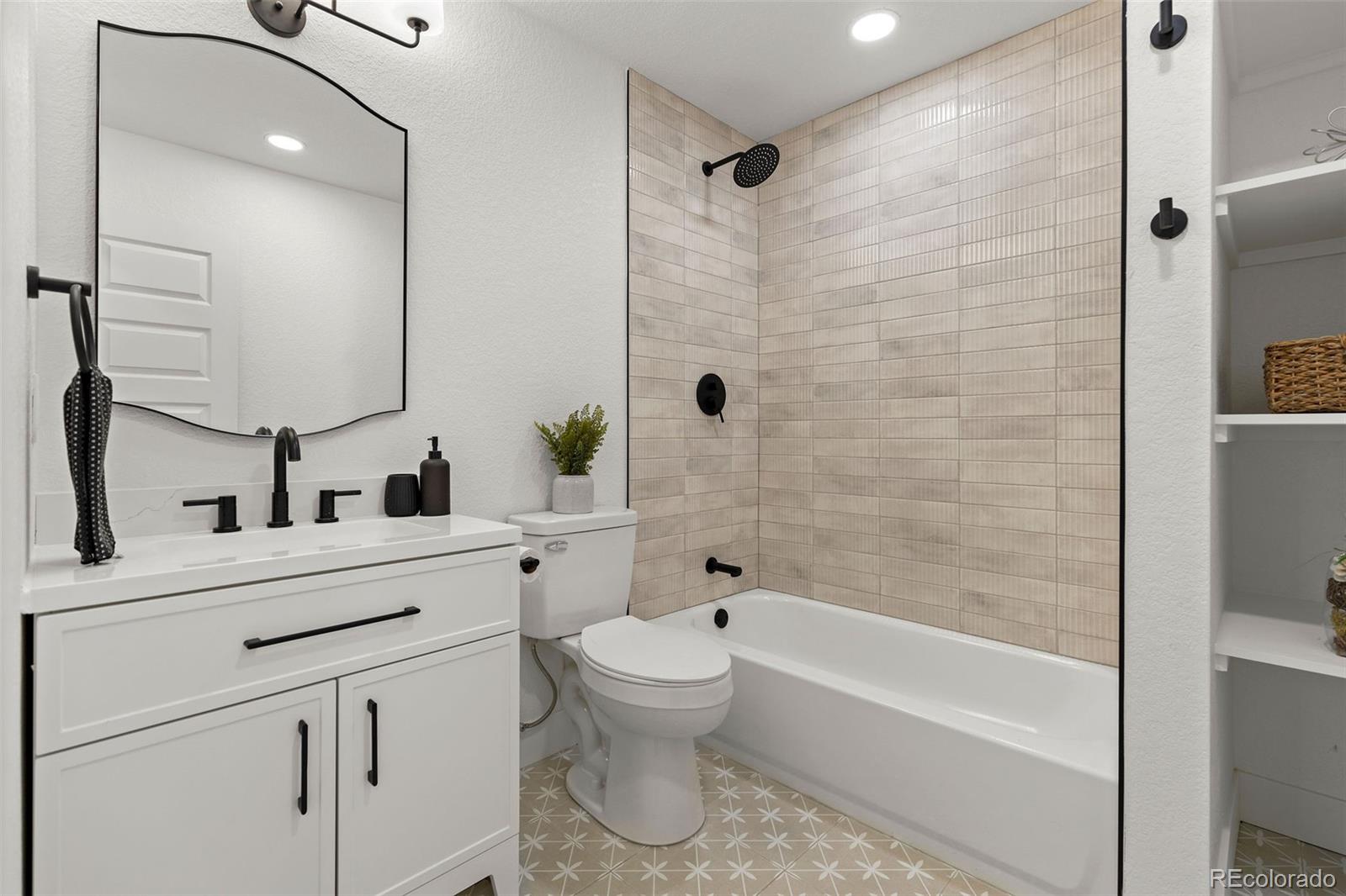 MLS Image #30 for 5051 w geddes circle,littleton, Colorado