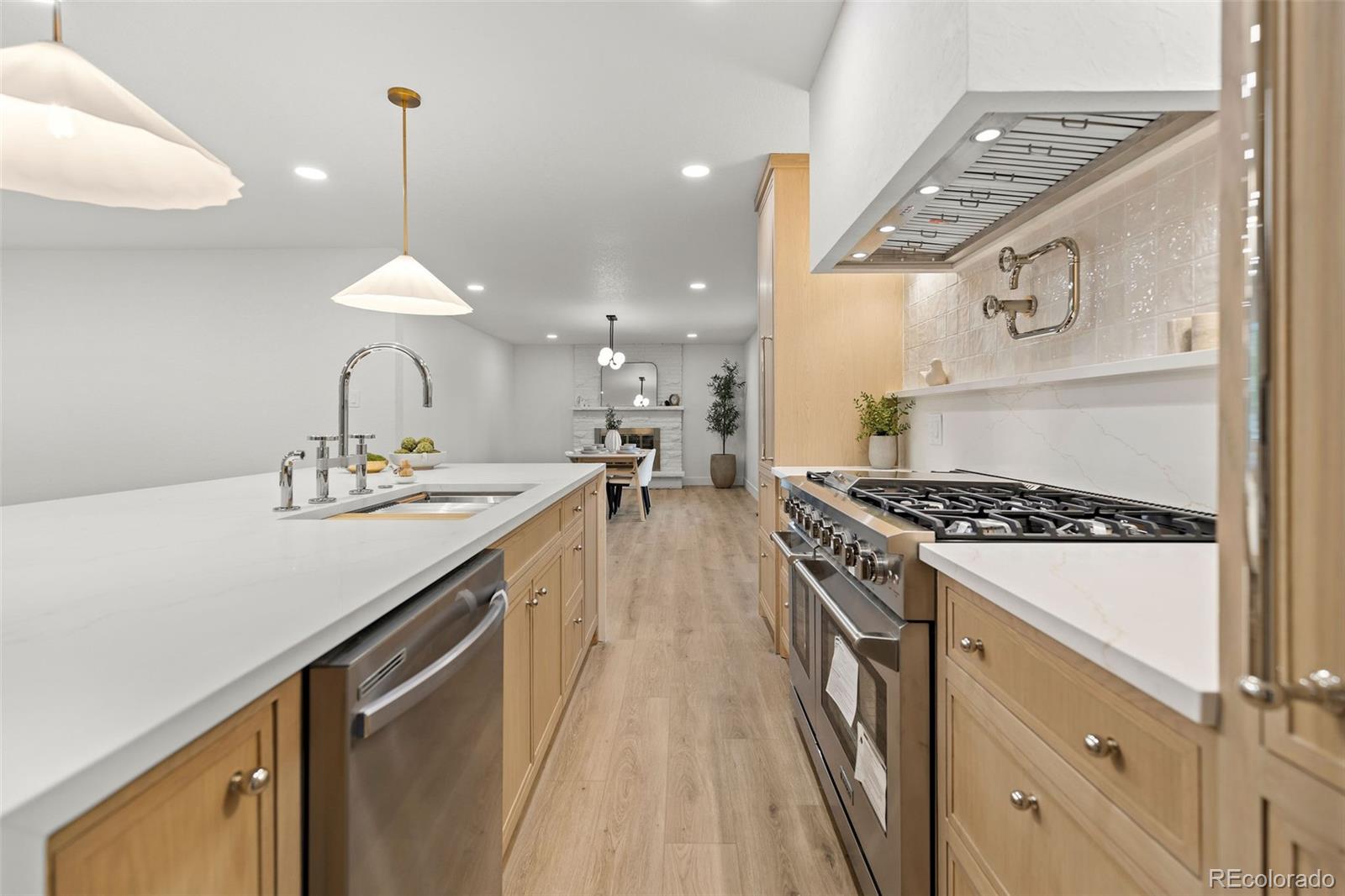 MLS Image #7 for 5051 w geddes circle,littleton, Colorado