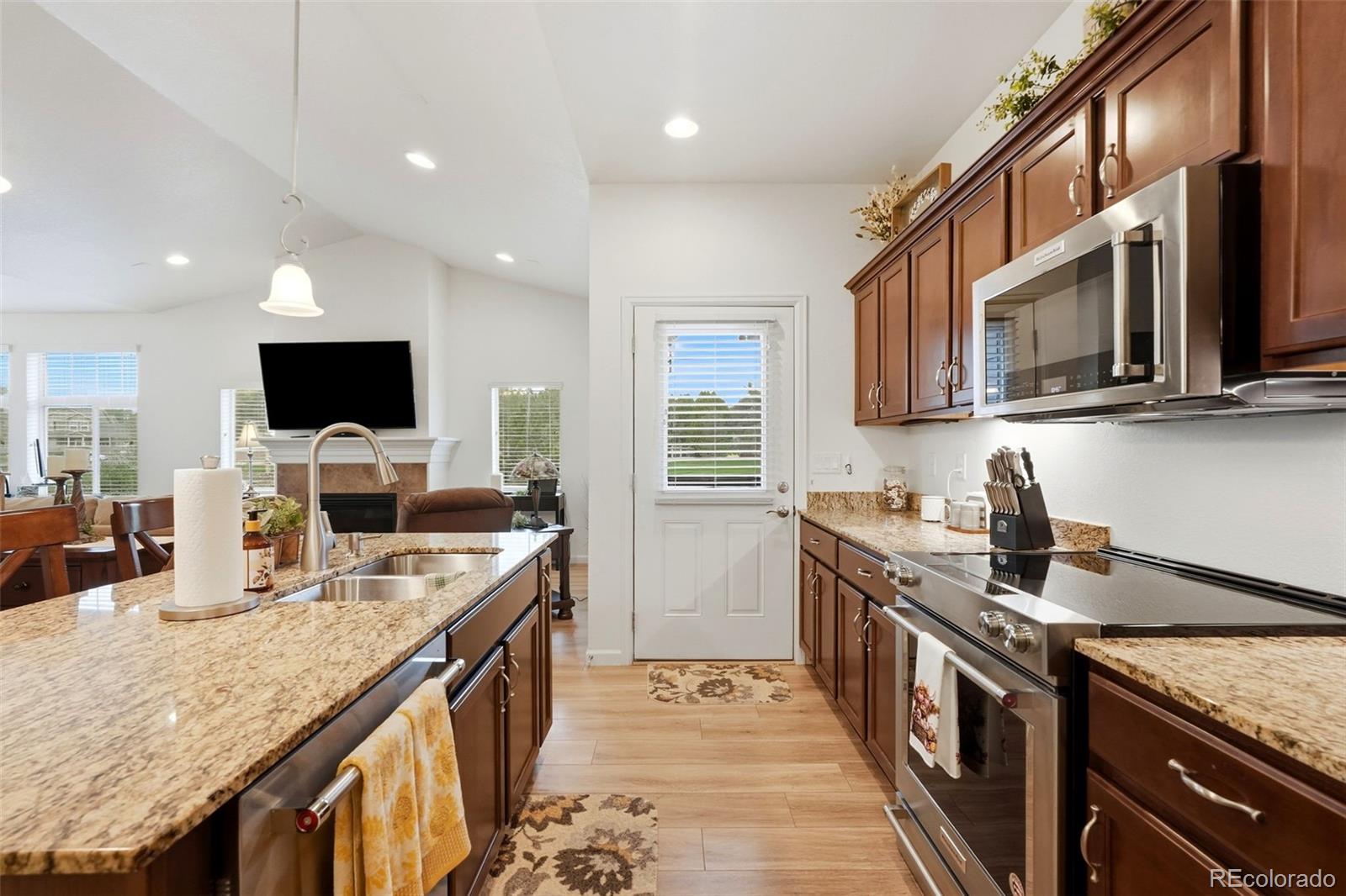 MLS Image #10 for 3556 e 124th place,thornton, Colorado