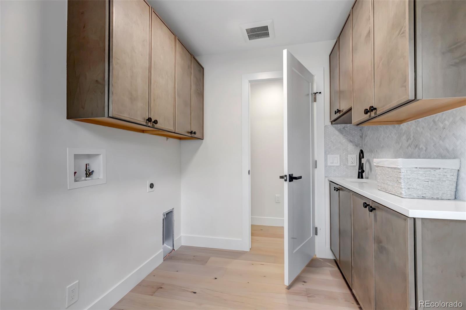 MLS Image #24 for 2357  grove street,denver, Colorado
