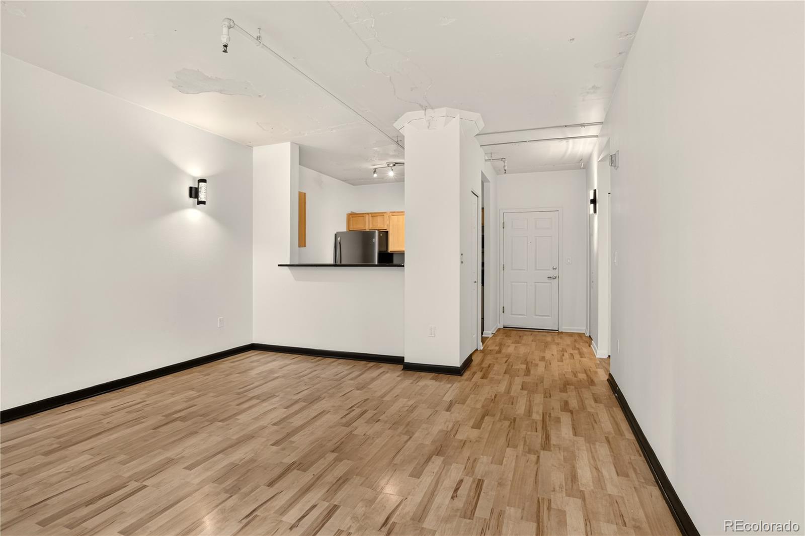 MLS Image #14 for 444  17th street 404,denver, Colorado