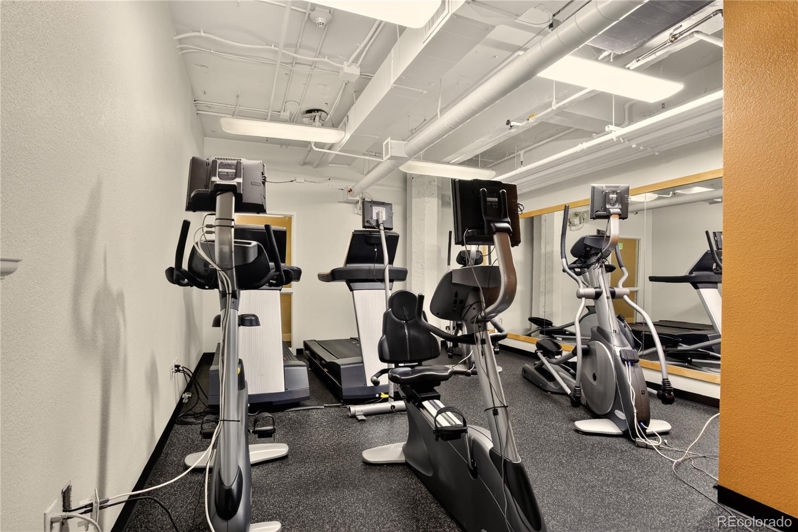 MLS Image #9 for 444  17th street 404,denver, Colorado