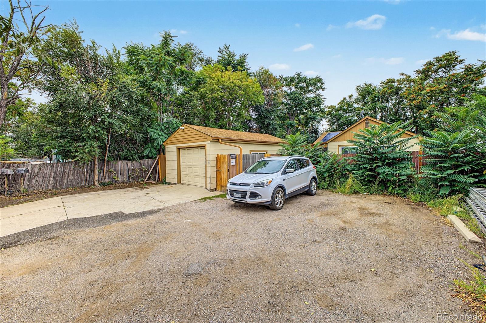 MLS Image #5 for 1565  sheridan boulevard,lakewood, Colorado