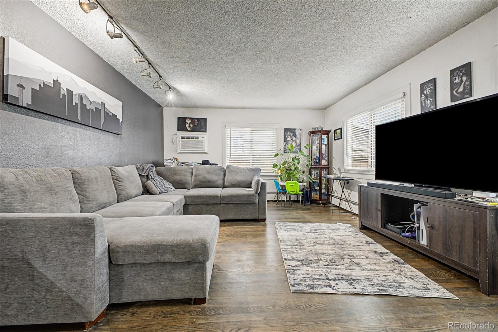 MLS Image #9 for 1565  sheridan boulevard,lakewood, Colorado