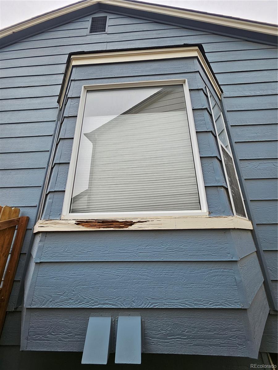 MLS Image #23 for 21121 e 46th avenue,denver, Colorado