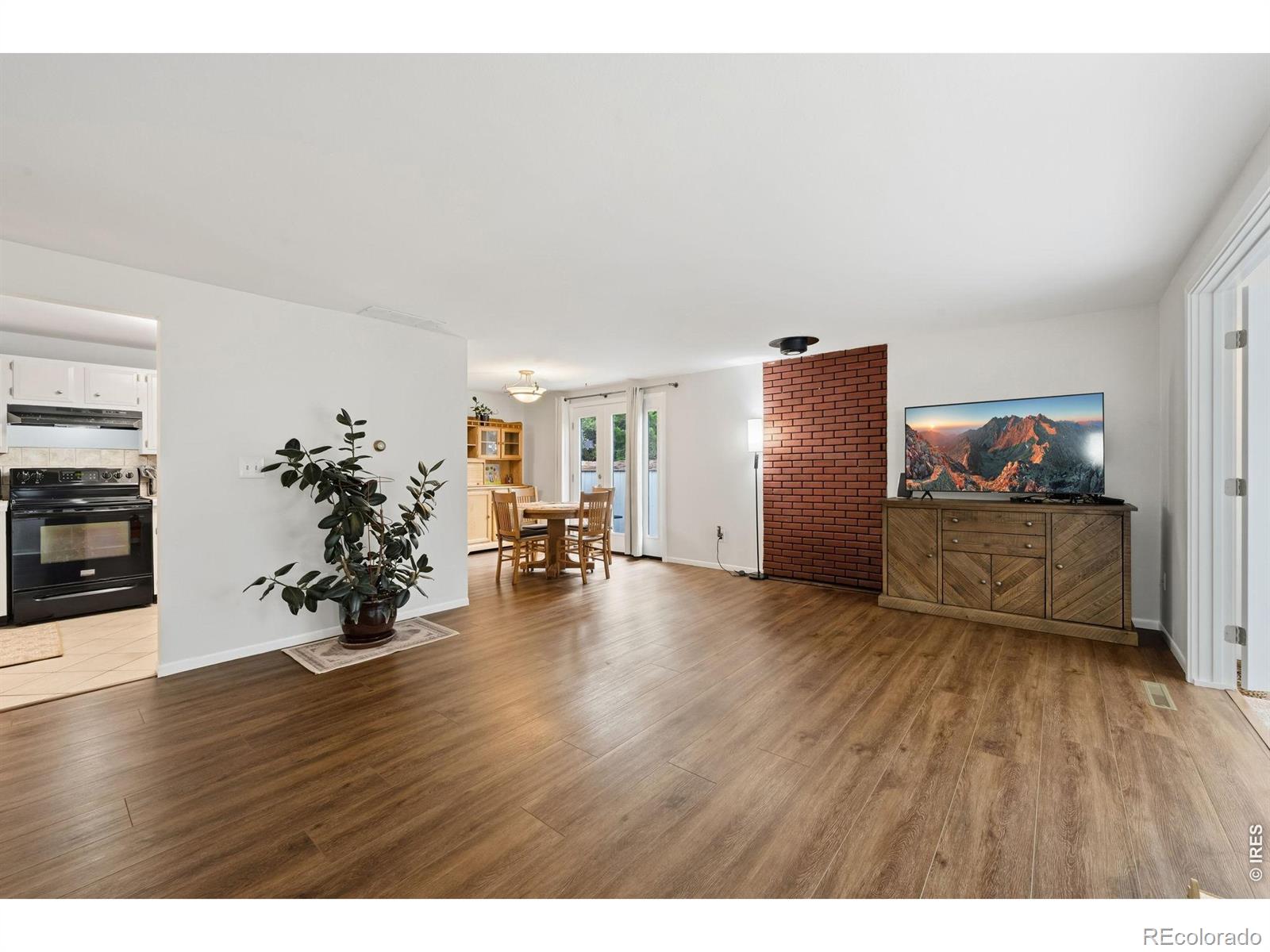 MLS Image #5 for 127  placer avenue,longmont, Colorado