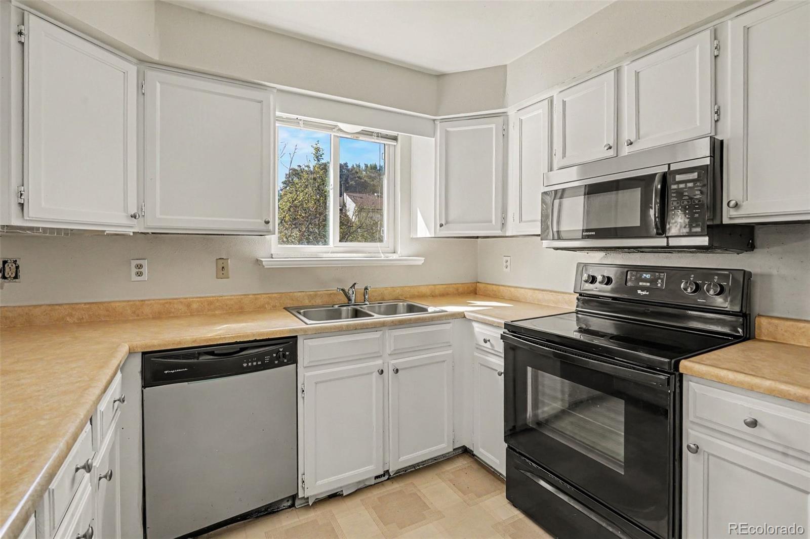 MLS Image #8 for 17462 e progress drive,centennial, Colorado