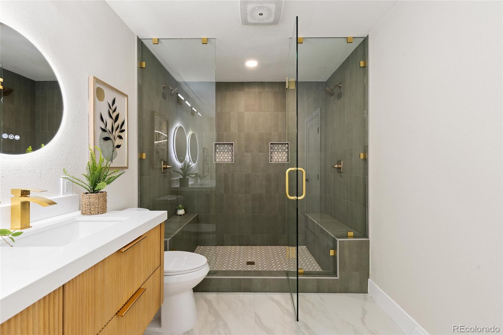 MLS Image #20 for 4505 s yosemite street,denver, Colorado