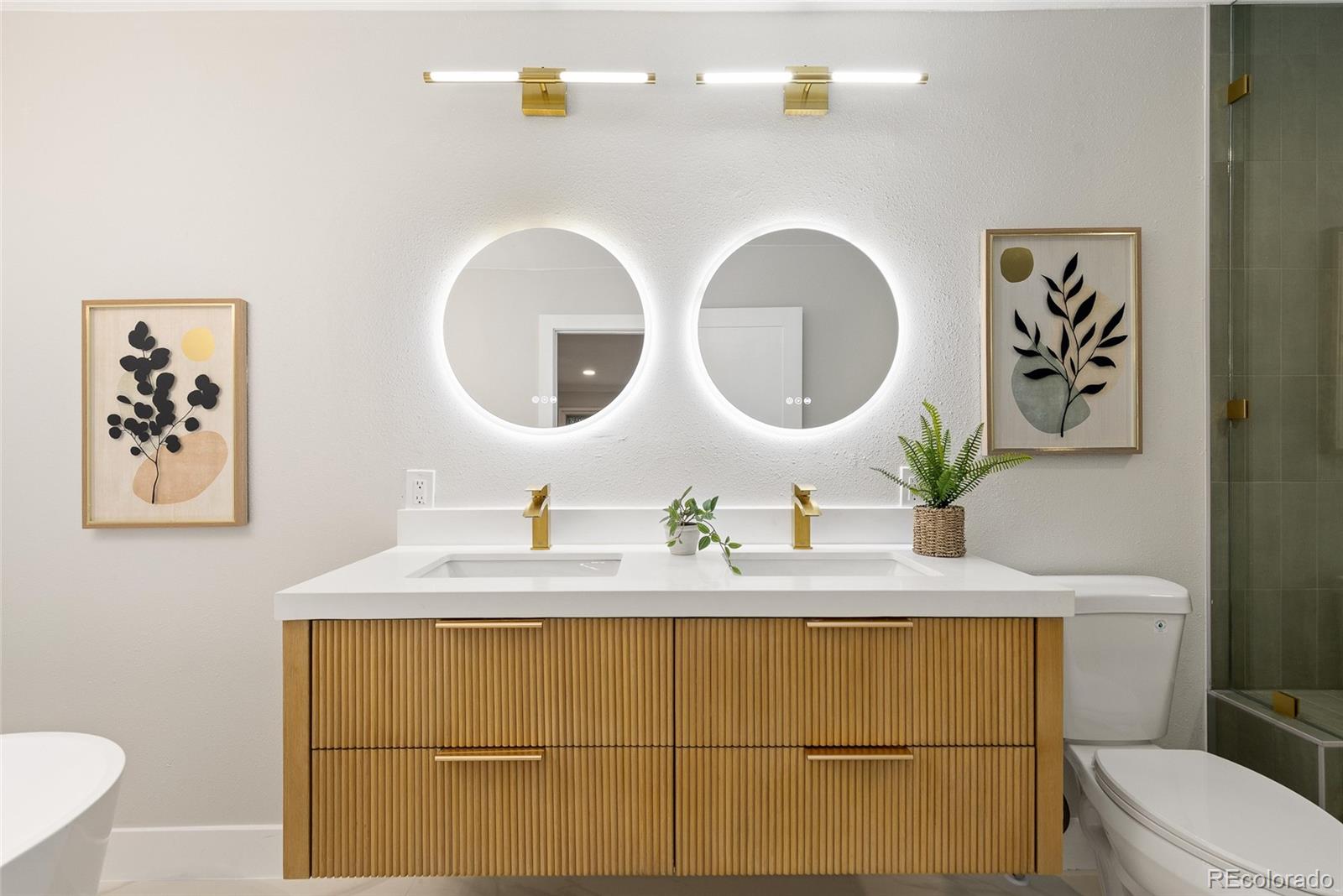 MLS Image #22 for 4505 s yosemite street,denver, Colorado