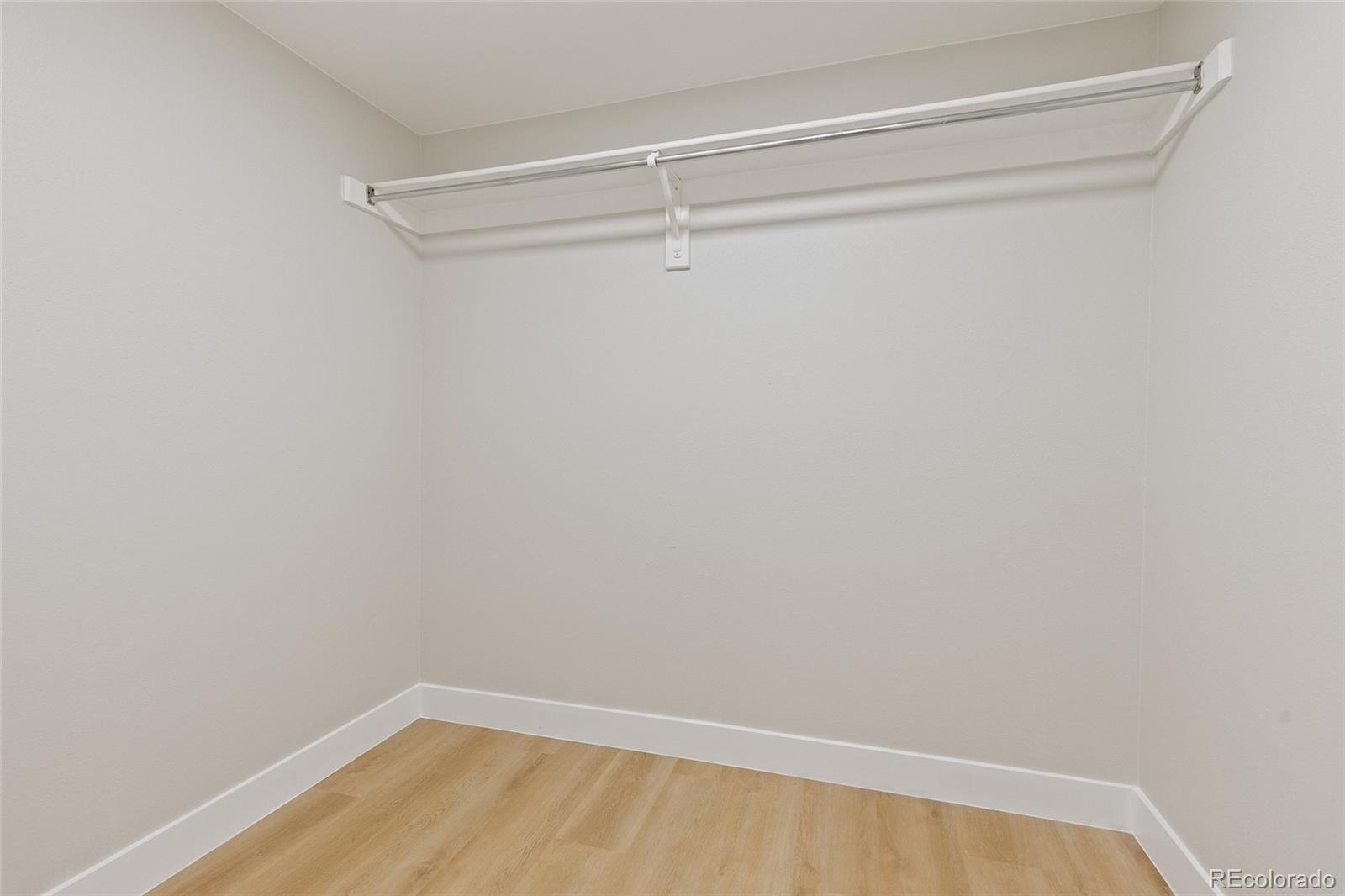 MLS Image #23 for 4505 s yosemite street,denver, Colorado