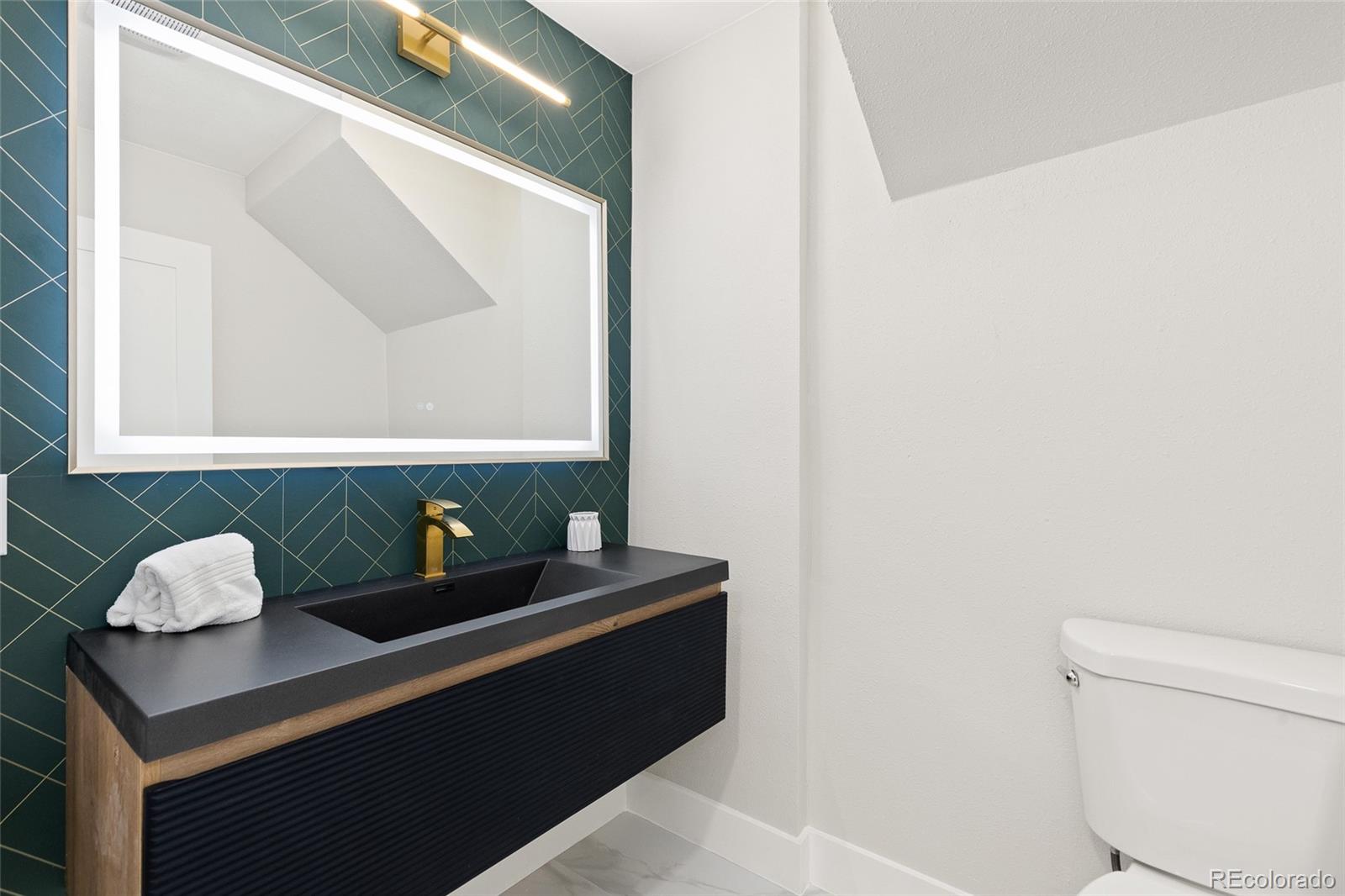 MLS Image #27 for 4505 s yosemite street,denver, Colorado