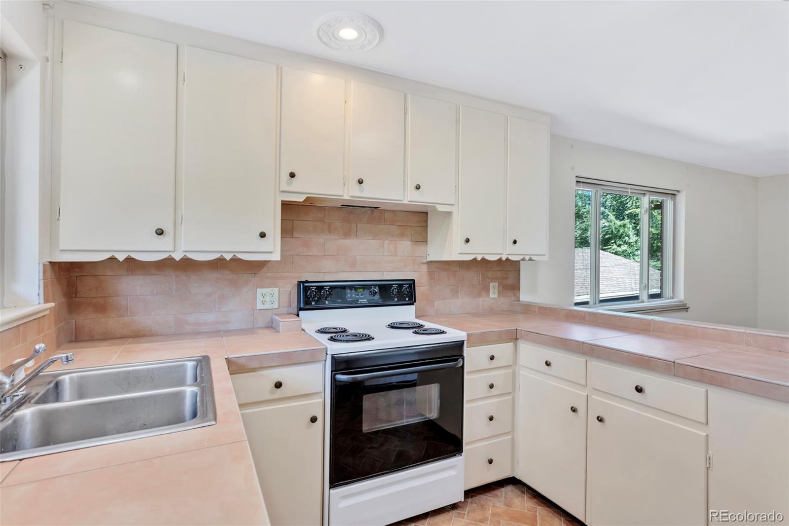 MLS Image #9 for 4295  balsam street,wheat ridge, Colorado