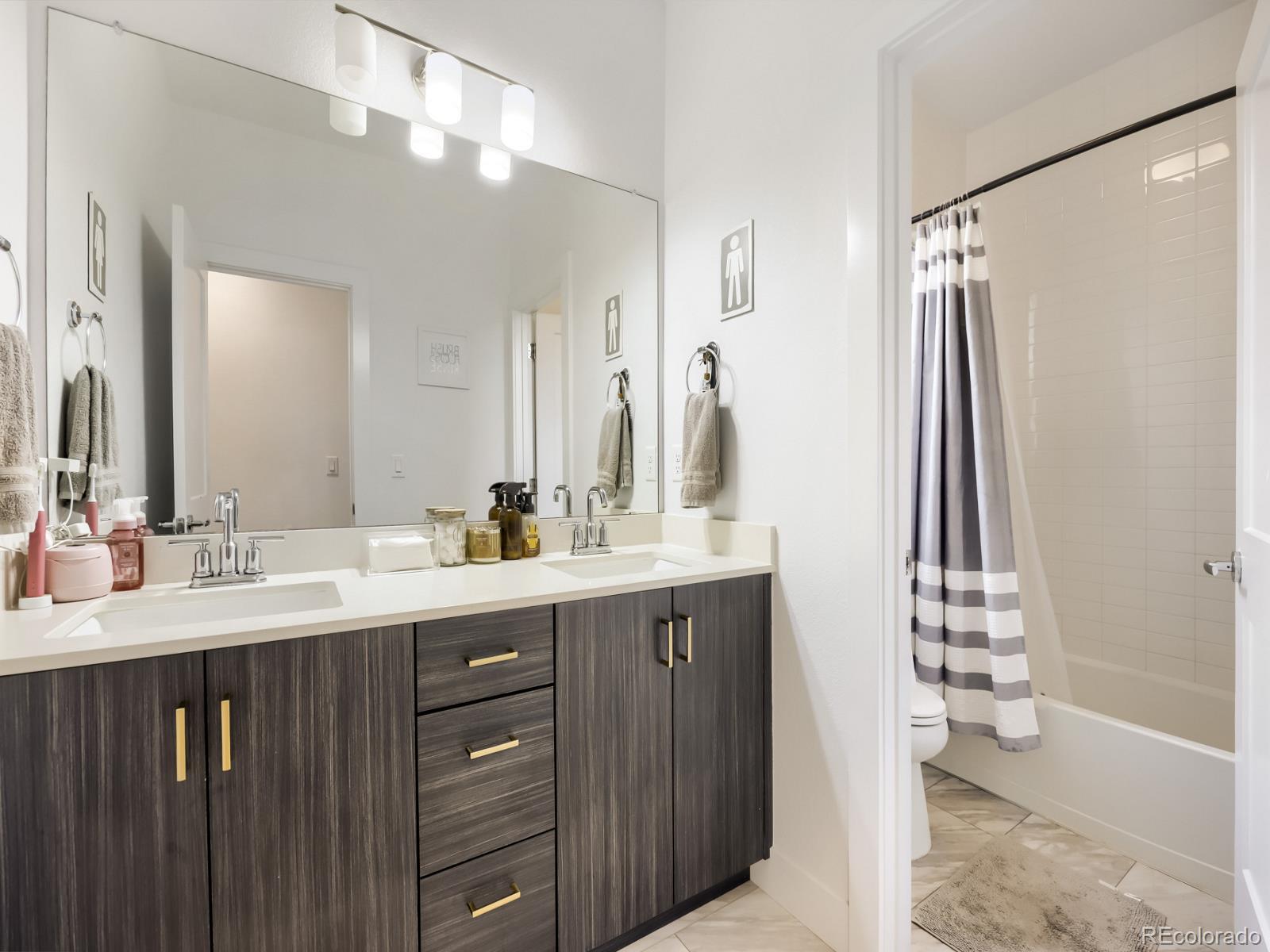 MLS Image #12 for 2901 e 102nd place,thornton, Colorado