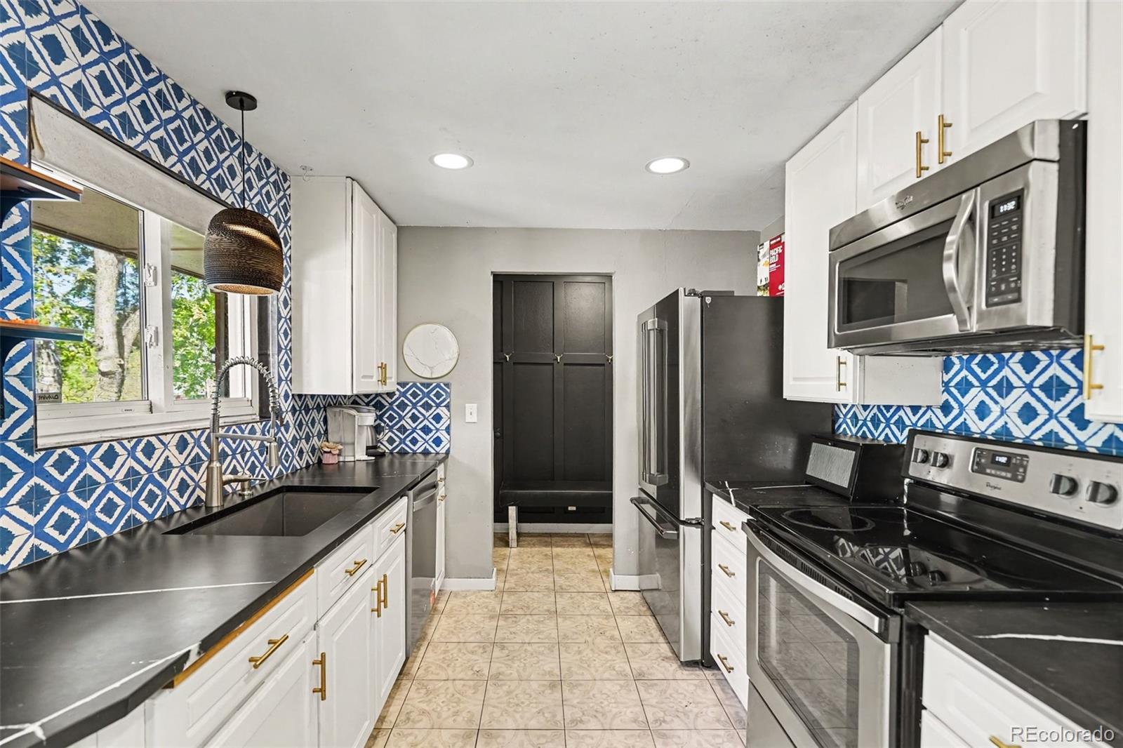 MLS Image #12 for 7232 s sherman street,centennial, Colorado