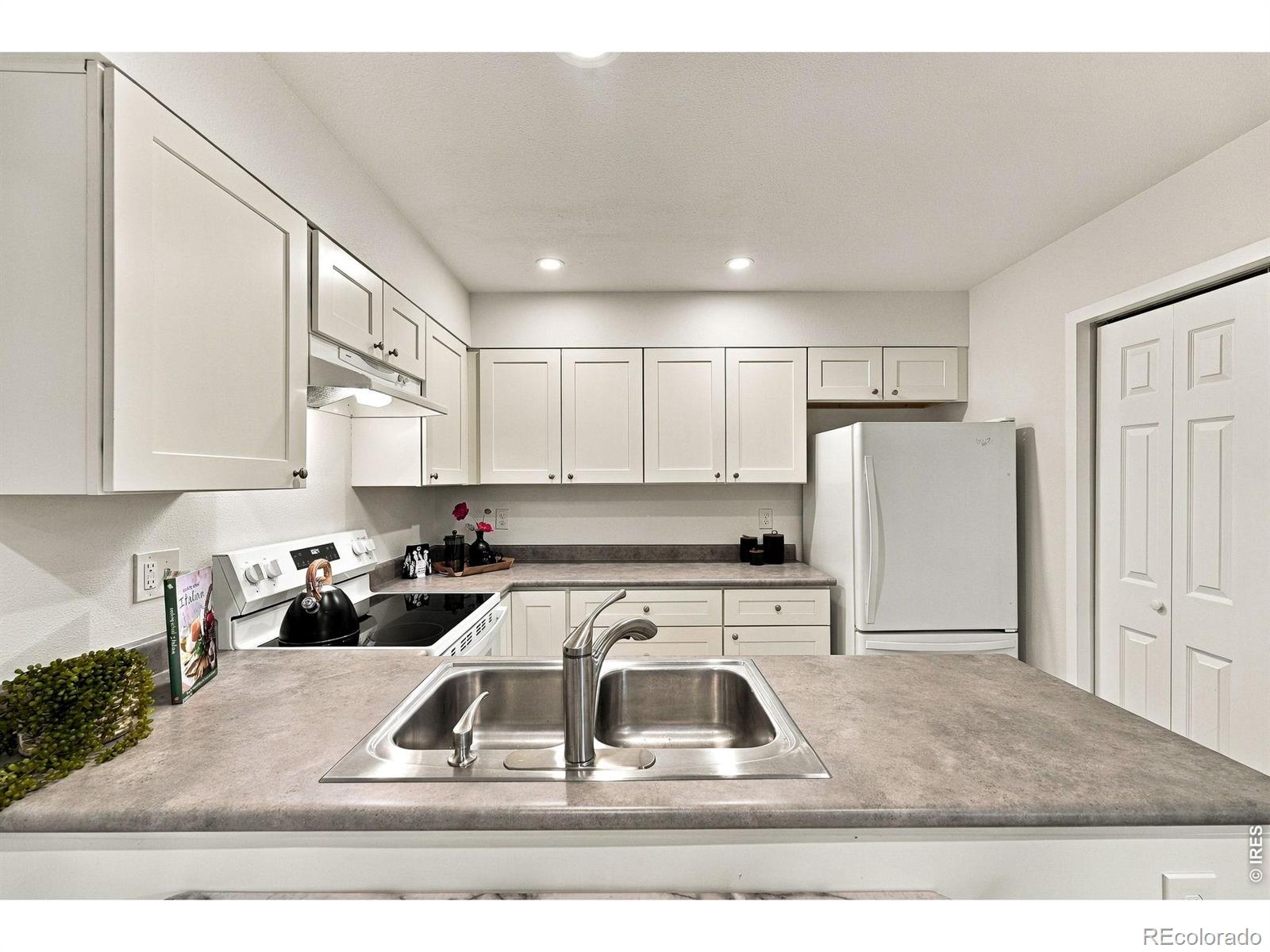 MLS Image #19 for 3745  birchwood drive,boulder, Colorado